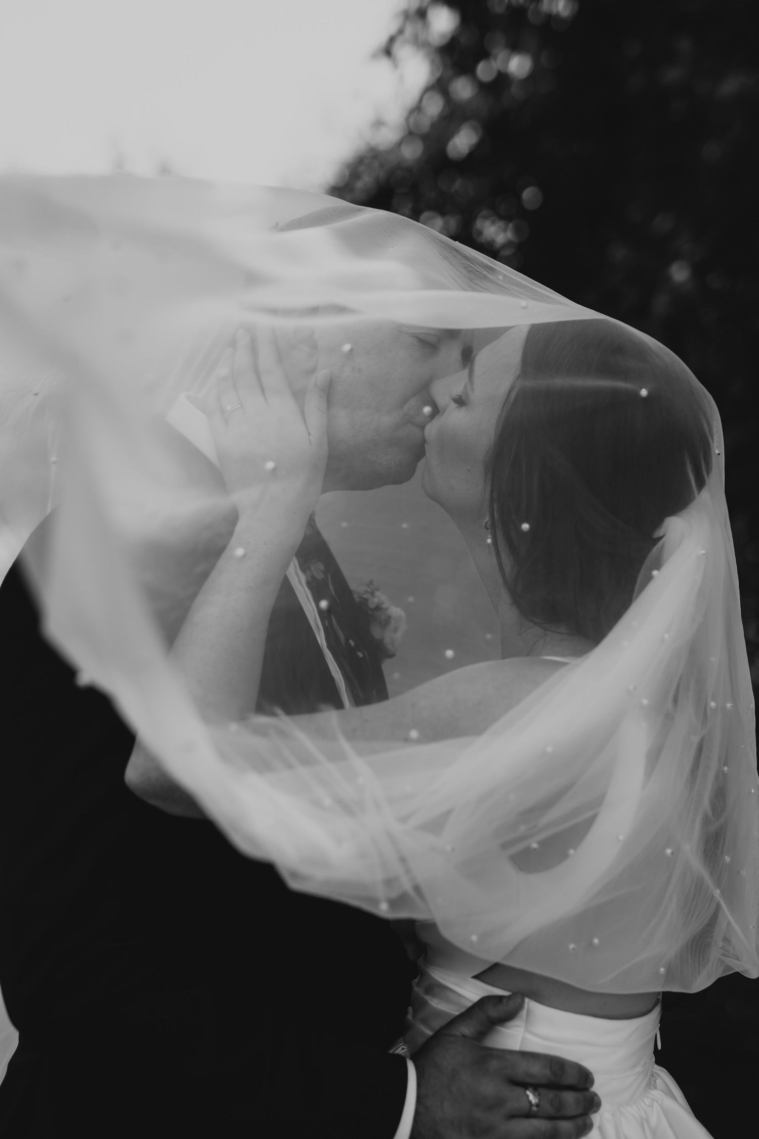 Burlington Portrait & Wedding Photographer. Ottawa Portrait & wedding Photographer