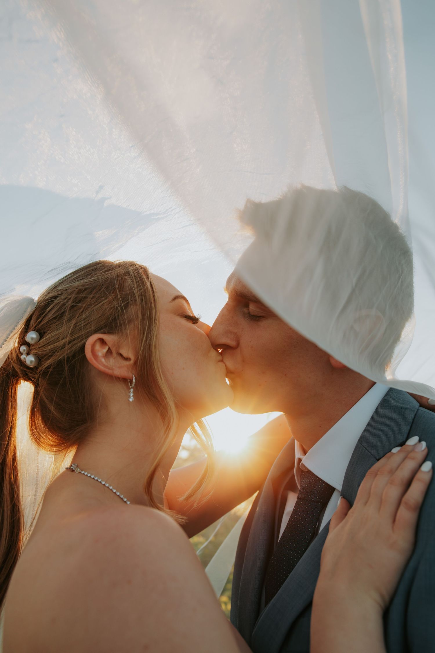 Burlington Portrait & Wedding Photographer. Ottawa Portrait & wedding Photographer