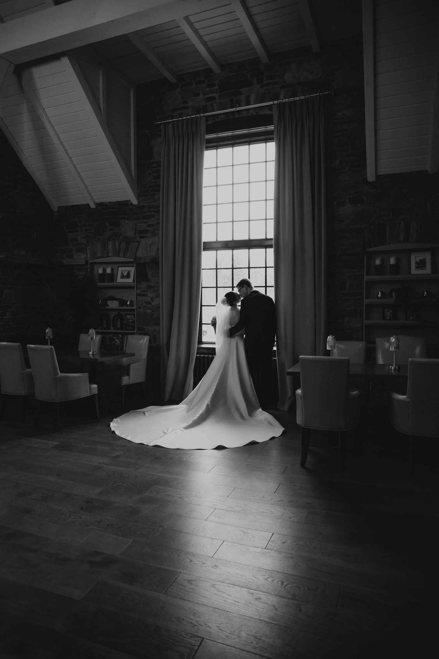 Burlington Portrait & Wedding Photographer. Ottawa Portrait & wedding Photographer