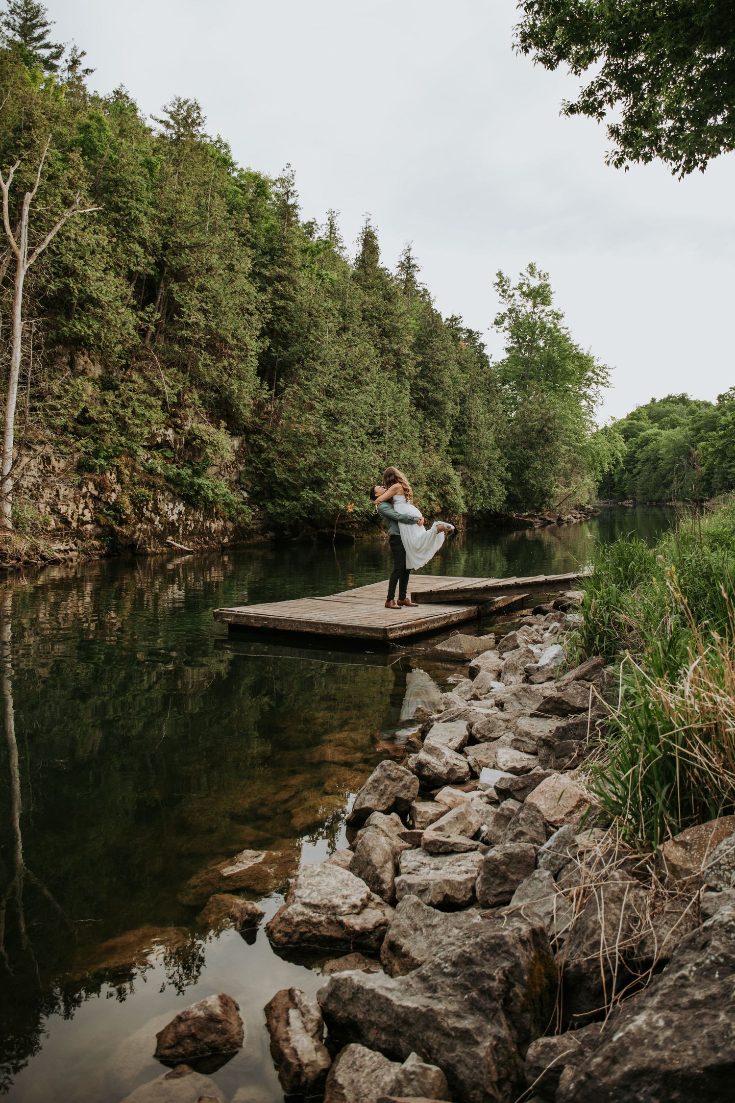 Burlington Portrait & Wedding Photographer. Ottawa Portrait & wedding Photographer