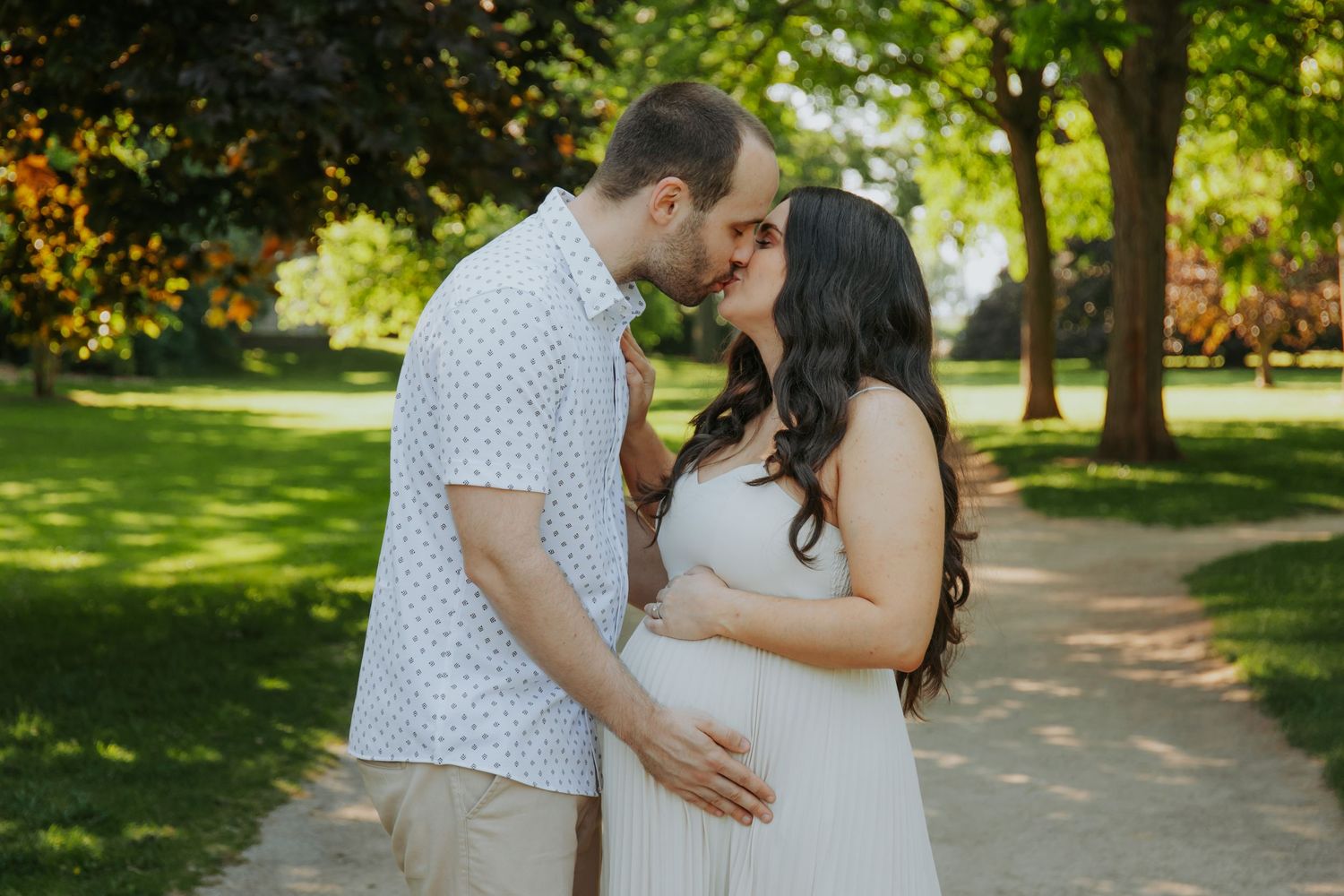 Burlington Portrait & Wedding Photographer. Gairloch Gardens, Oakville, Ontario