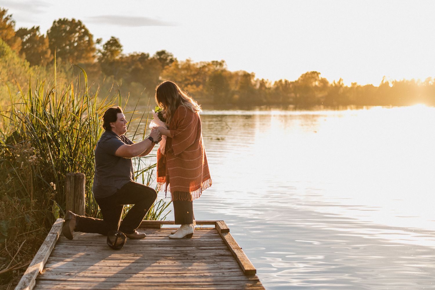 Proposal photos at White Rock Lake in Dallas, TX