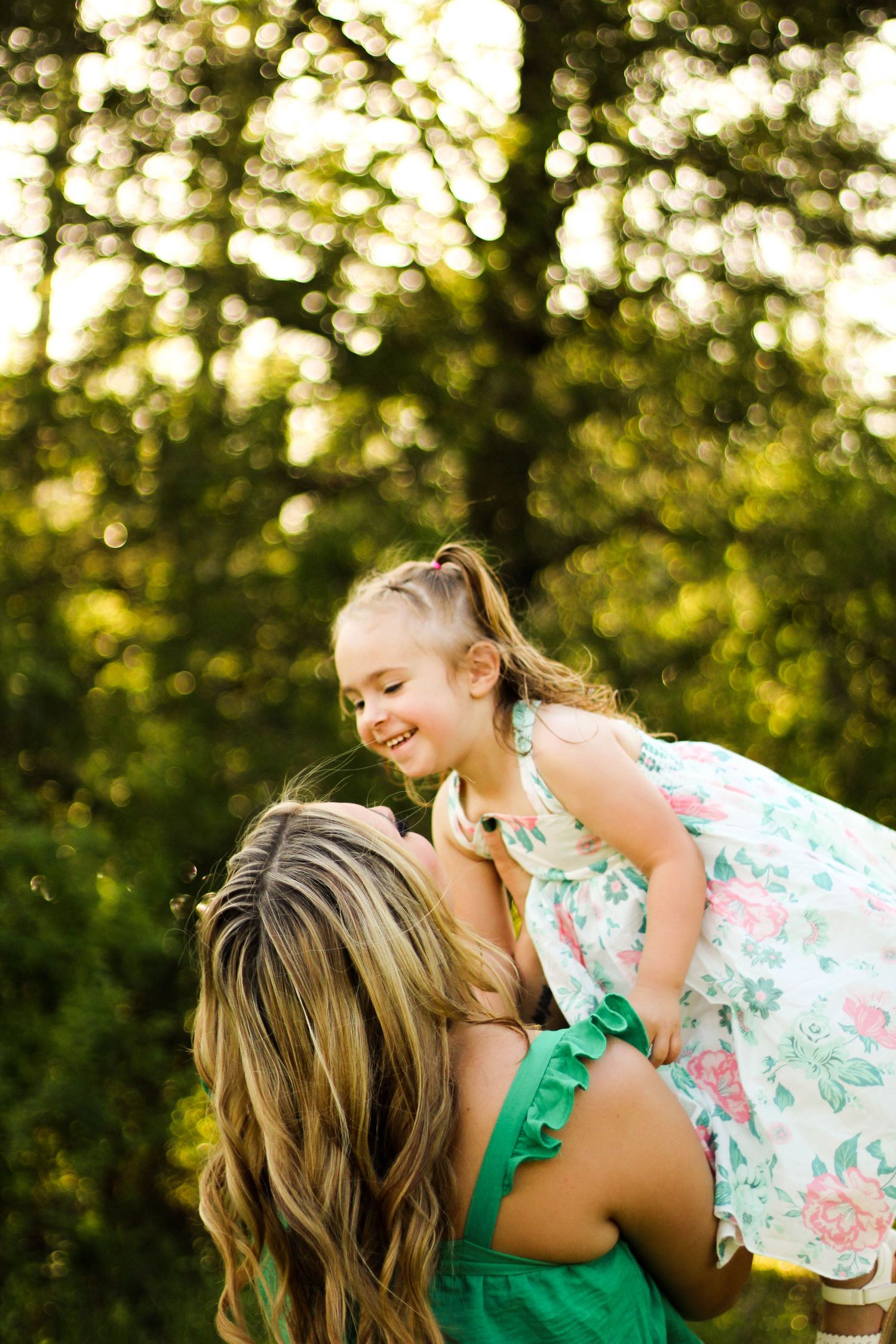 mom and daughter