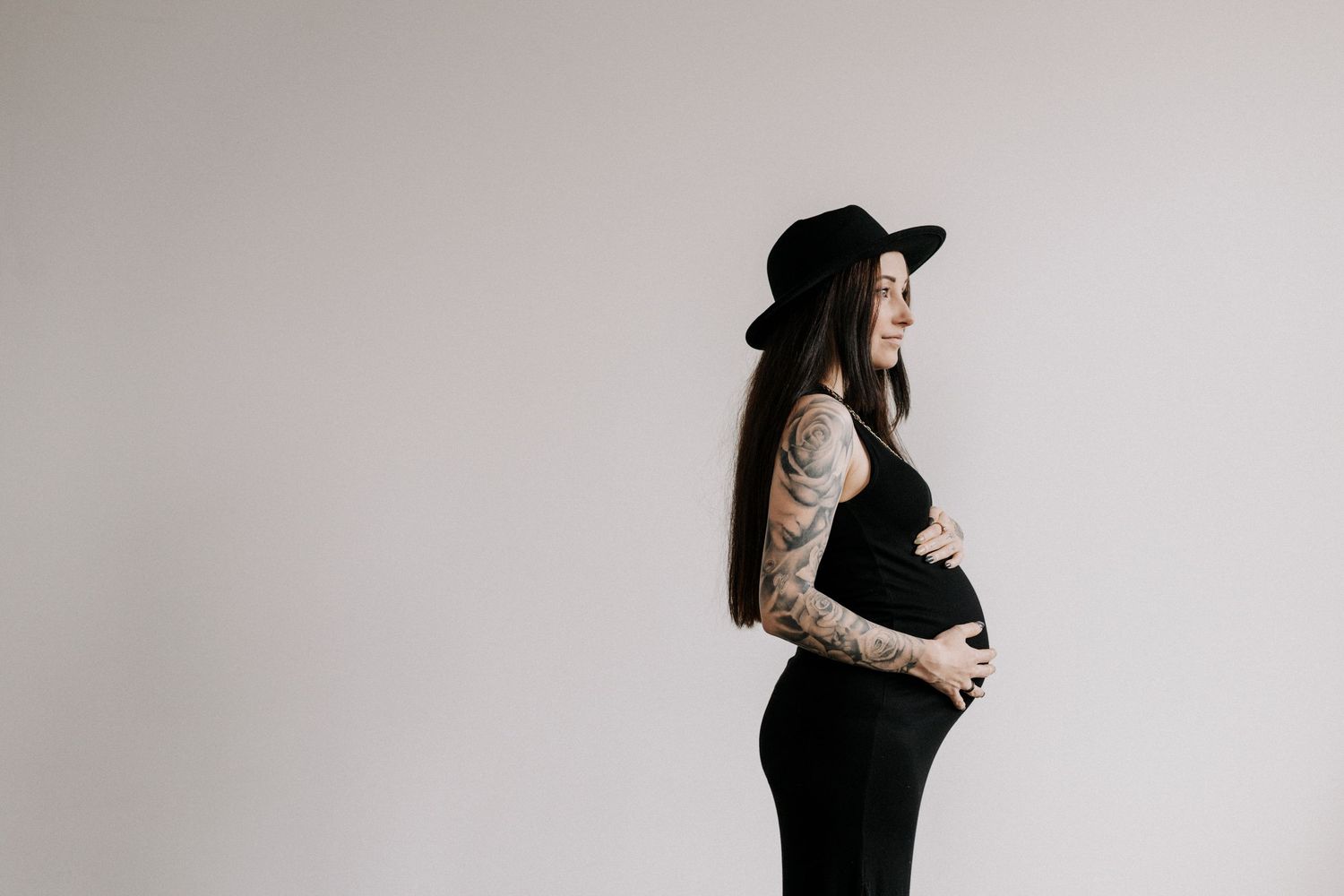 Pregnant woman portrait, studio photography session, Erfurt