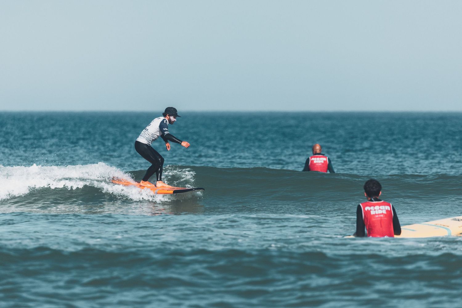 Prof de surf en action