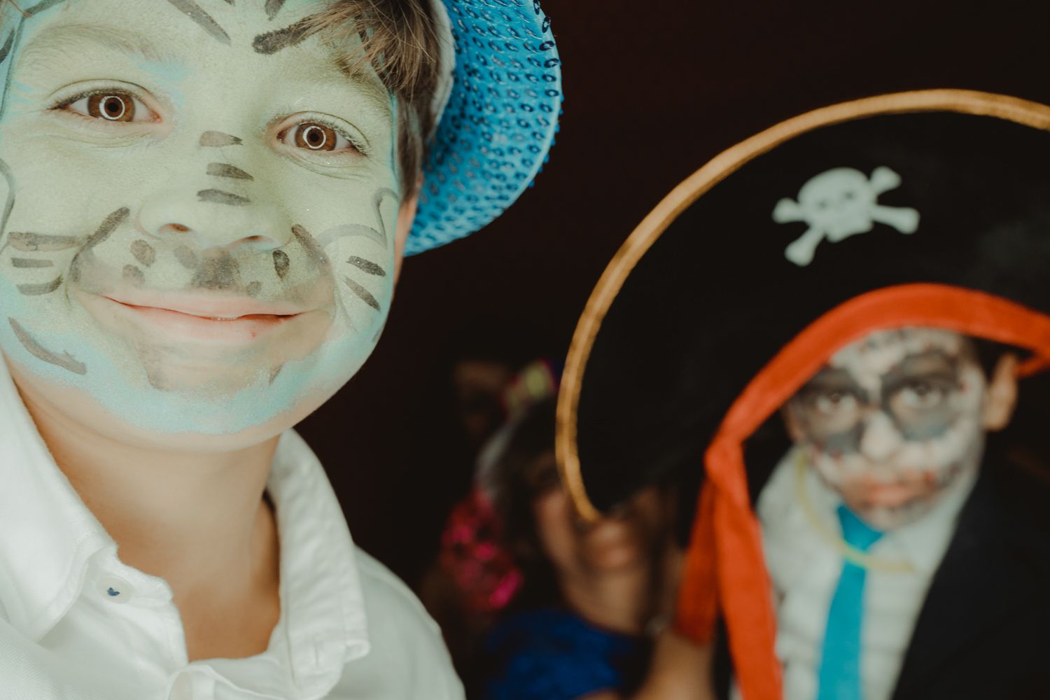 Candid photo booth moment captured by Portugal wedding photographer