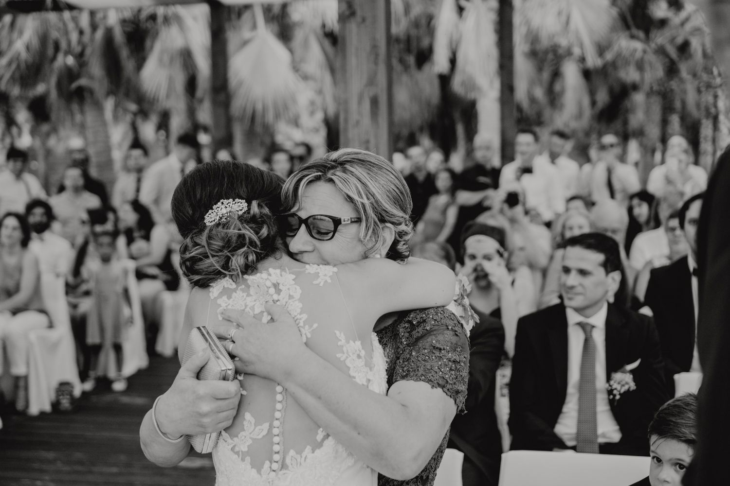 portugal wedding photographer shooting wedding photography at Vidamar Resort, Algarve