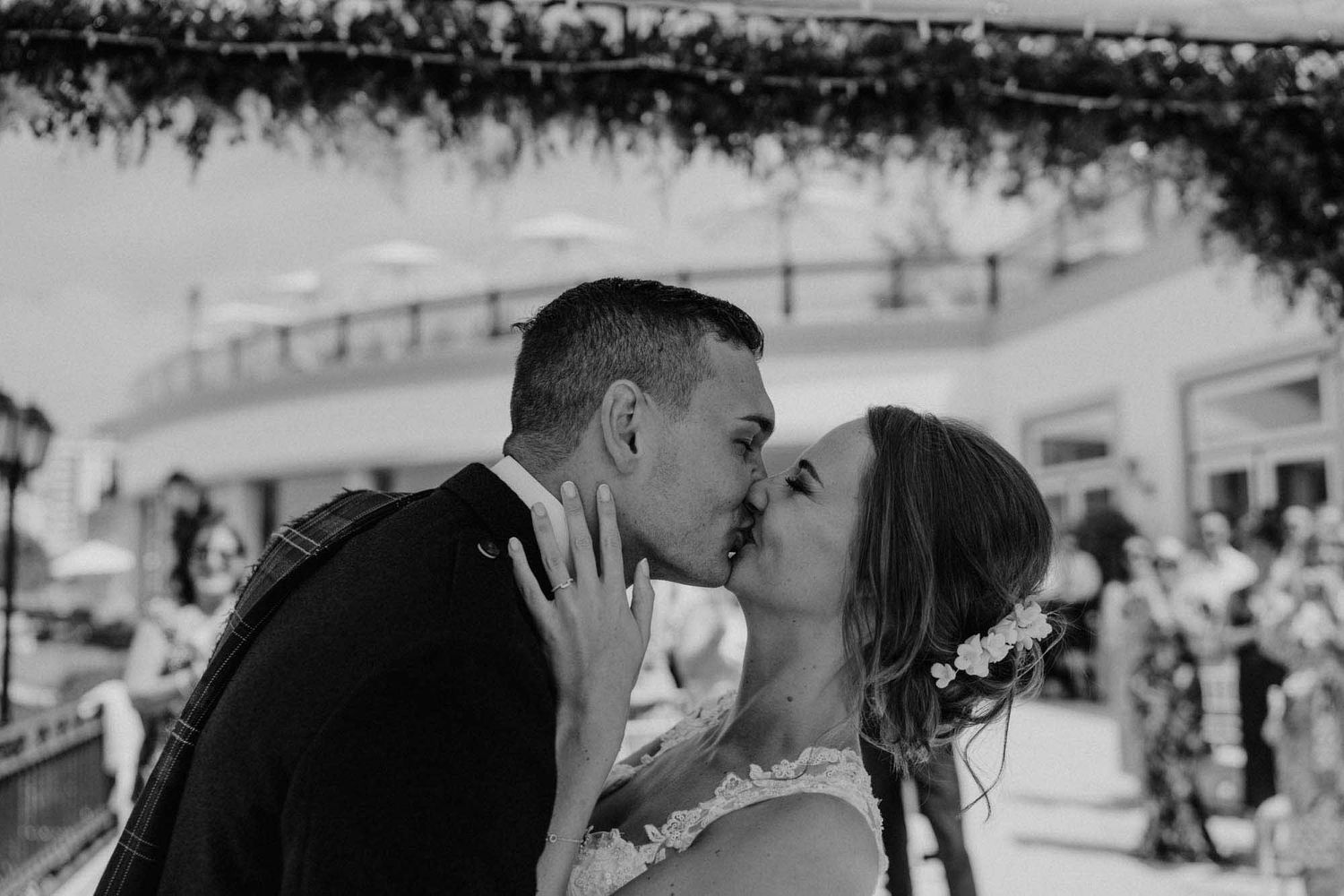 Wedding photography of British Hayley and Scottish Johny at The Yeatman, Portugal
