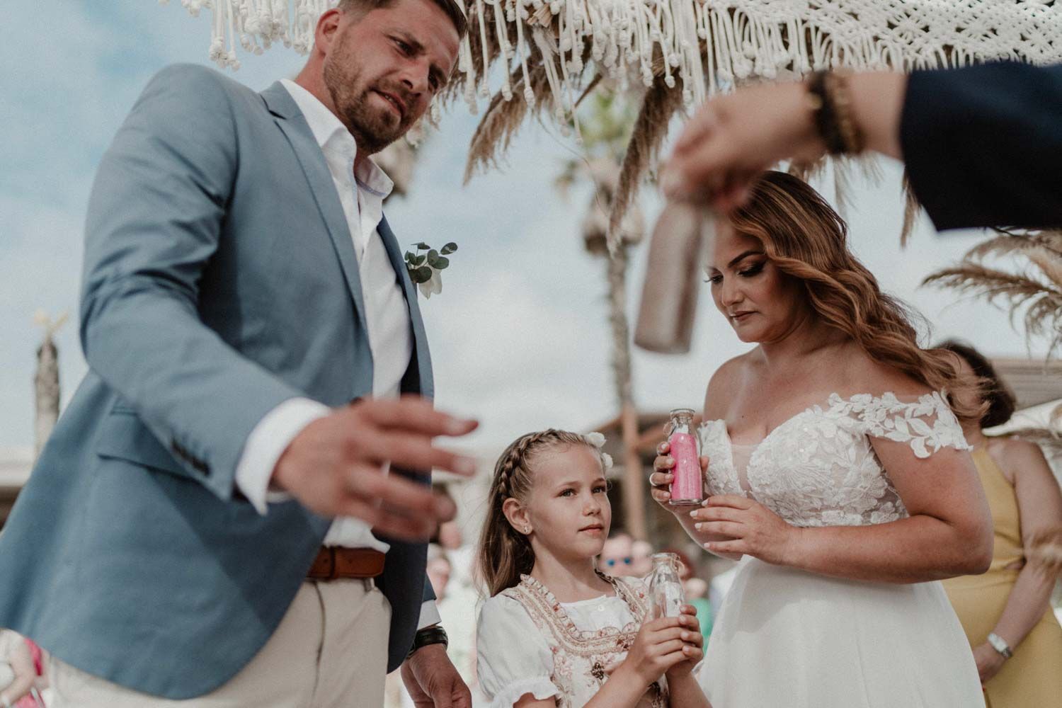 Civil wedding ceremony at Set Lounge, Portugal. Authentic and emotional moments captured during the German-style destination wedding.