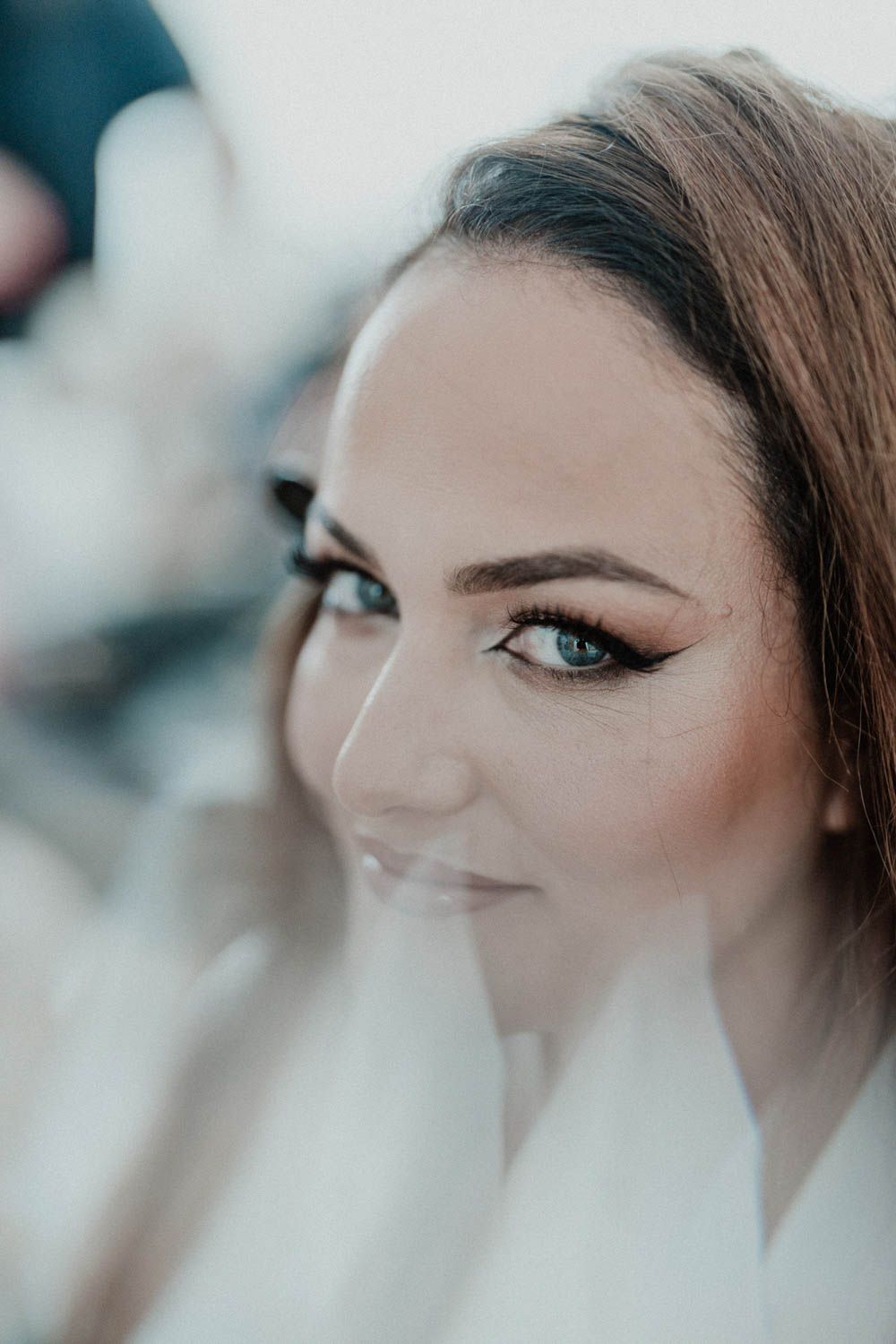 German bride getting ready at Set Lounge, Portugal. Laid-back and intimate moments captured with cinematic photography.