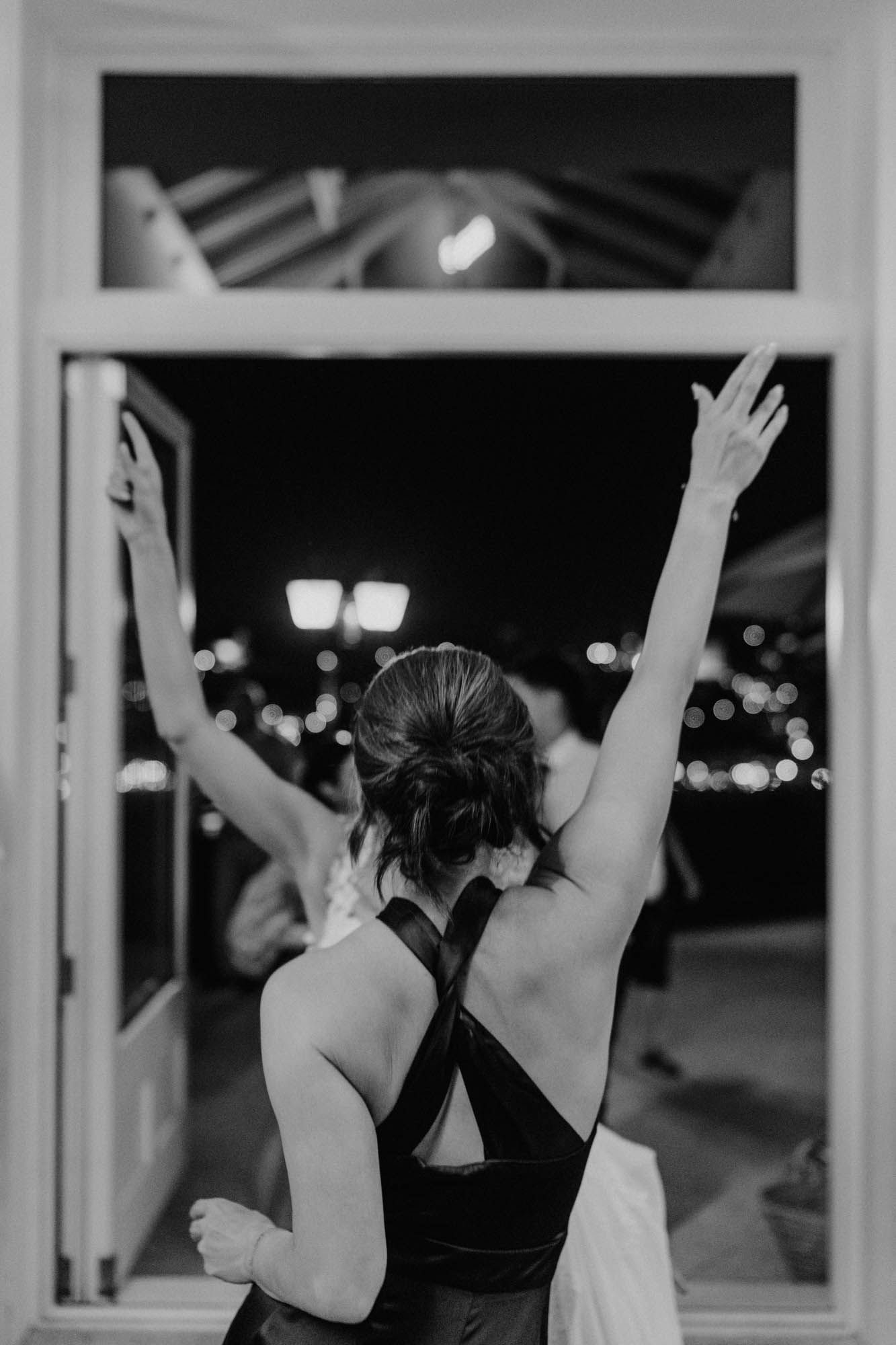 Wedding photography of British Hayley and Scottish Johny at The Yeatman, Portugal