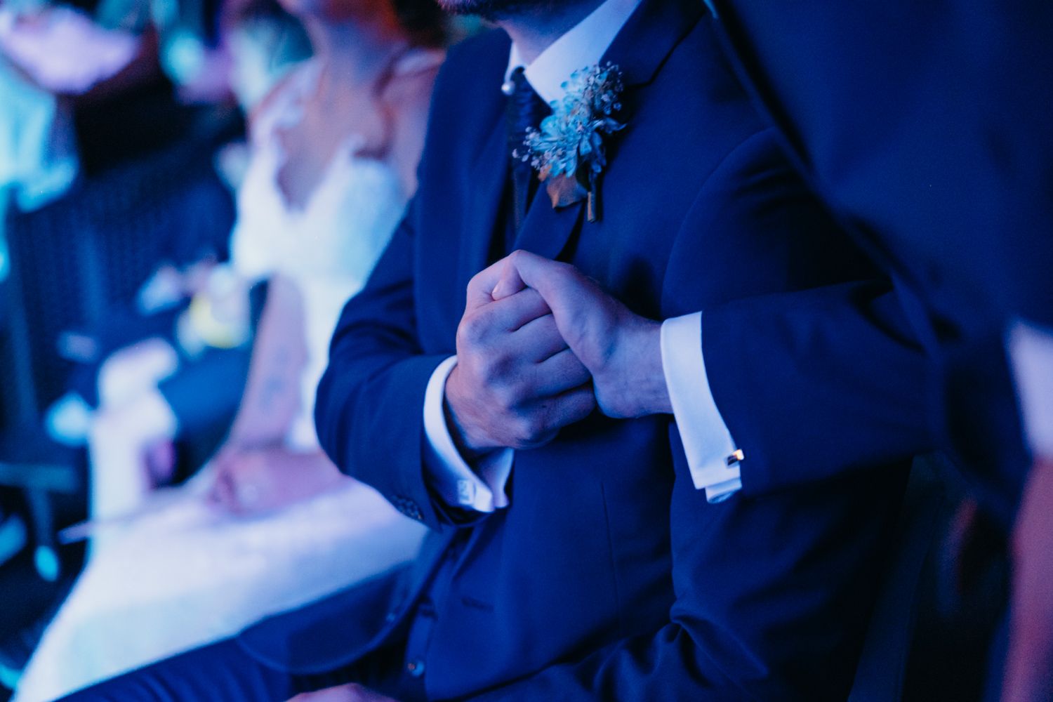 Emotional speech captured by Algarve wedding photographer during reception