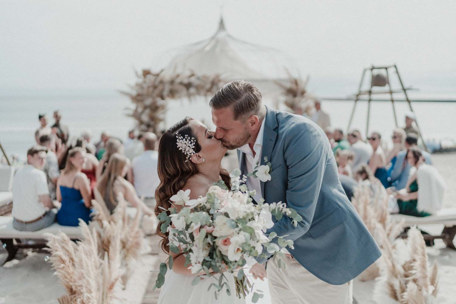 Civil wedding ceremony at Set Lounge, Portugal. Authentic and emotional moments captured during the German-style destination wedding.