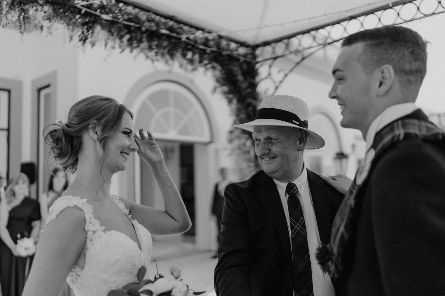 Wedding photography of British Hayley and Scottish Johny at The Yeatman, Portugal