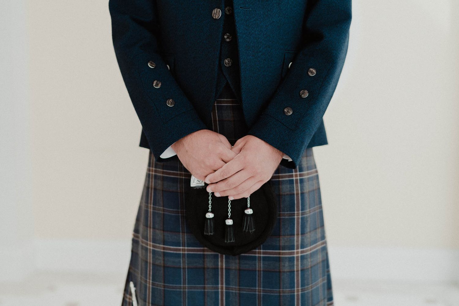 Wedding photography of British Hayley and Scottish Johny at The Yeatman, Portugal