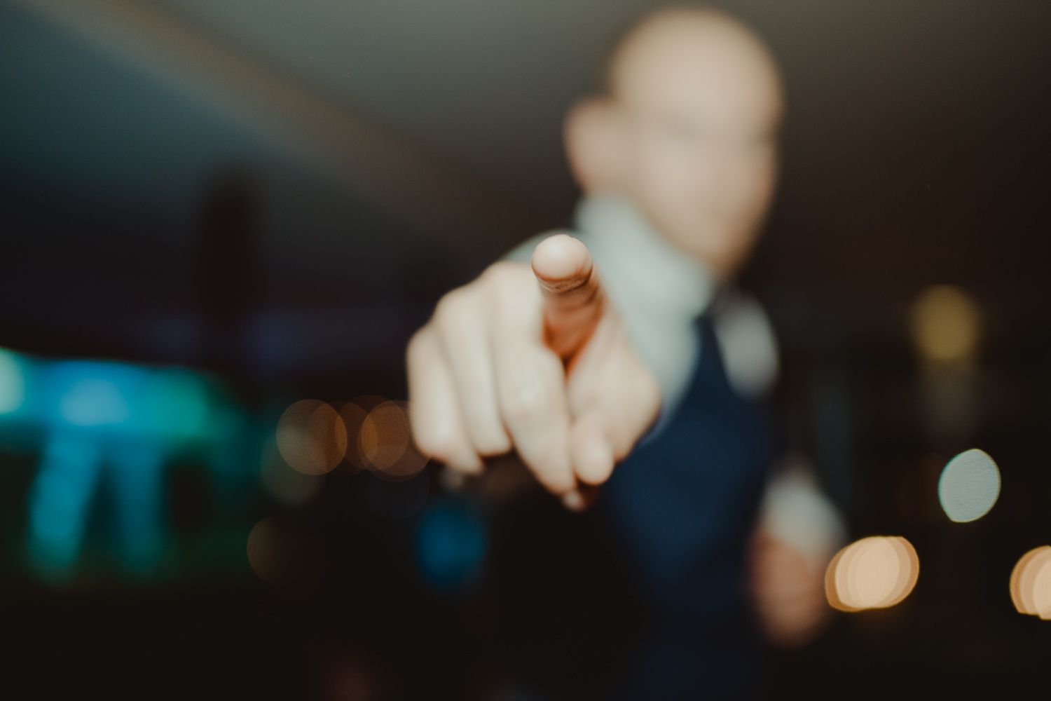 Algarve wedding photographer capturing fun and candid dance floor moments