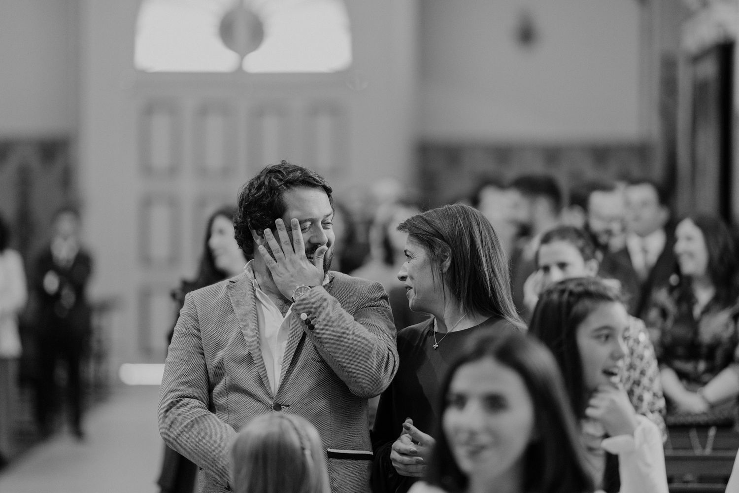 Child watching an intimate wedding ceremony in Porto