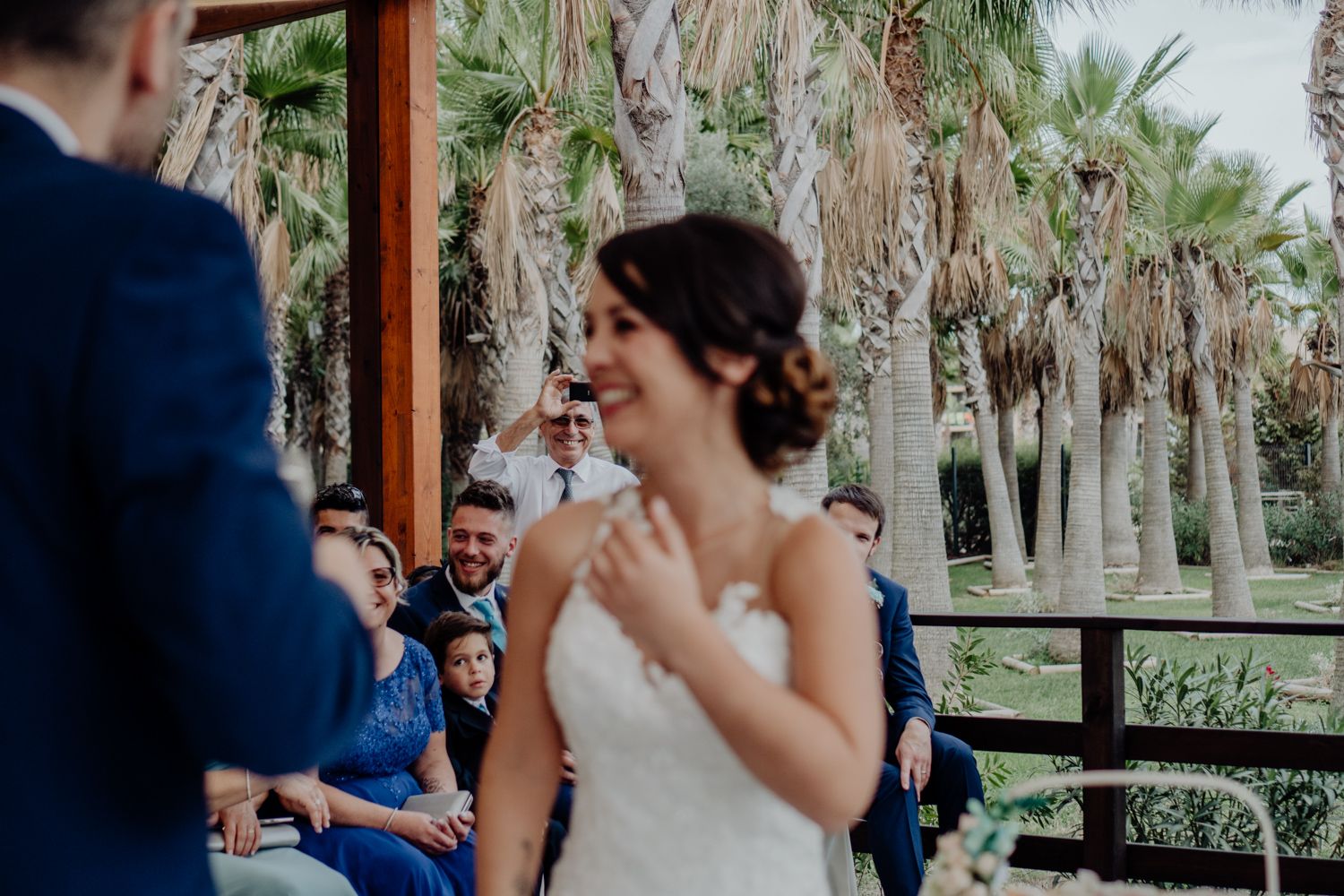 portugal wedding photographer shooting wedding photography at Vidamar Resort, Algarve