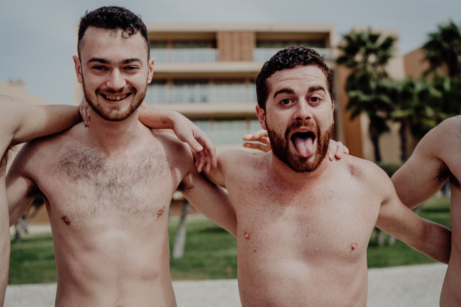 Portugal wedding photographer shooting a relaxed celebration at Vidamar Resort