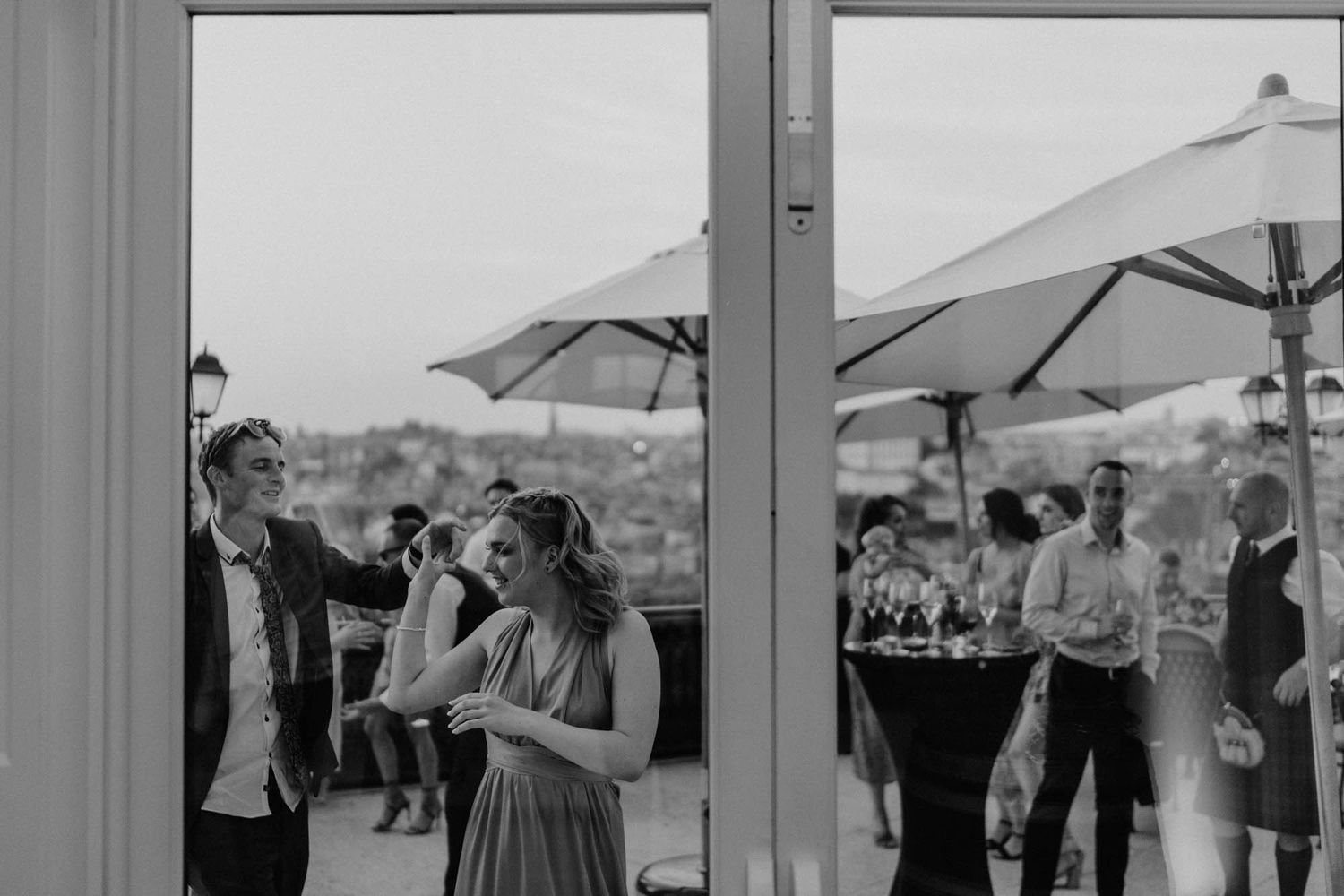 Wedding photography of British Hayley and Scottish Johny at The Yeatman, Portugal