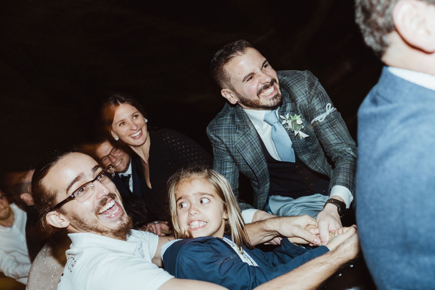Family moment with a child during an intimate wedding in Porto