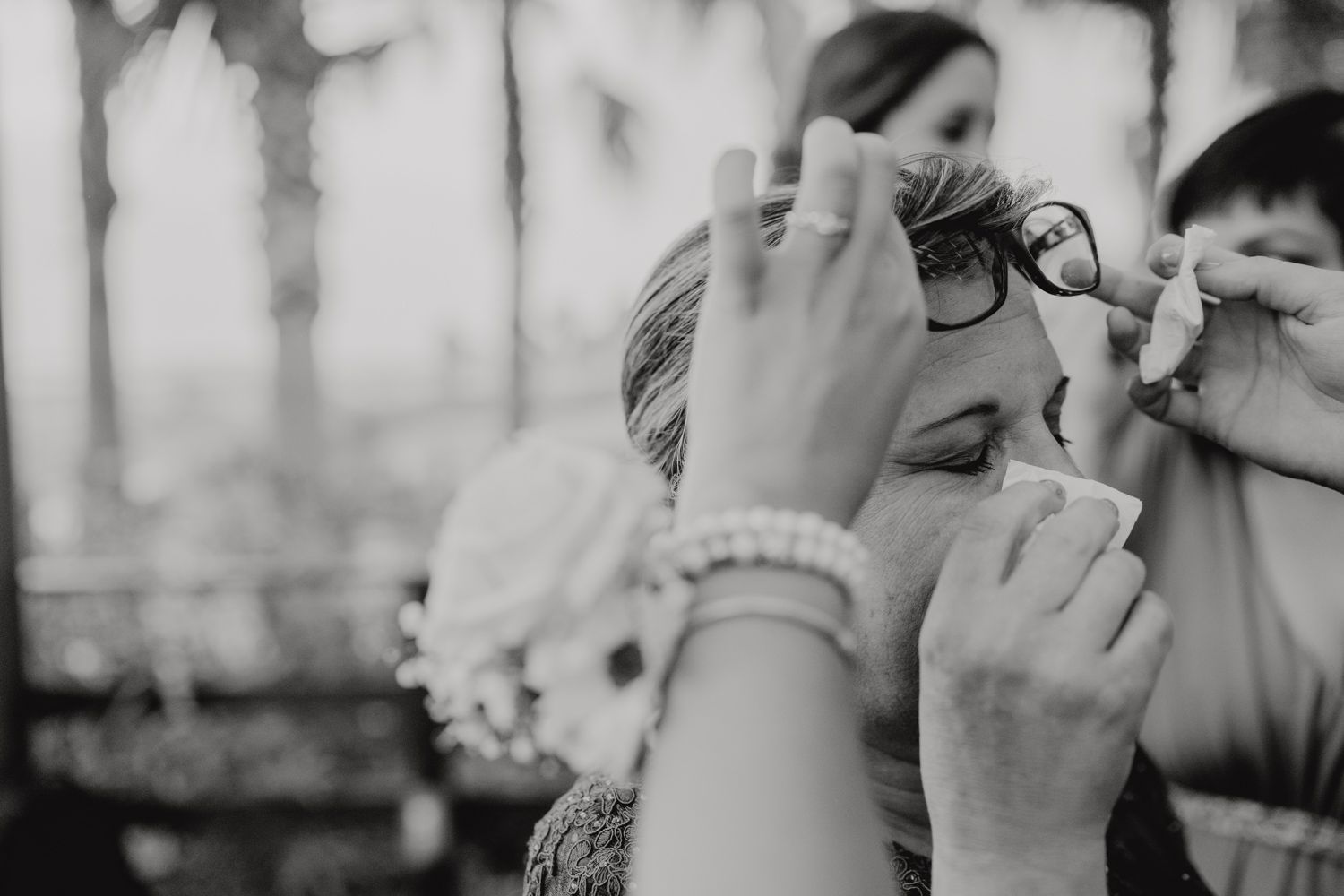 portugal wedding photographer shooting wedding photography at Vidamar Resort, Algarve