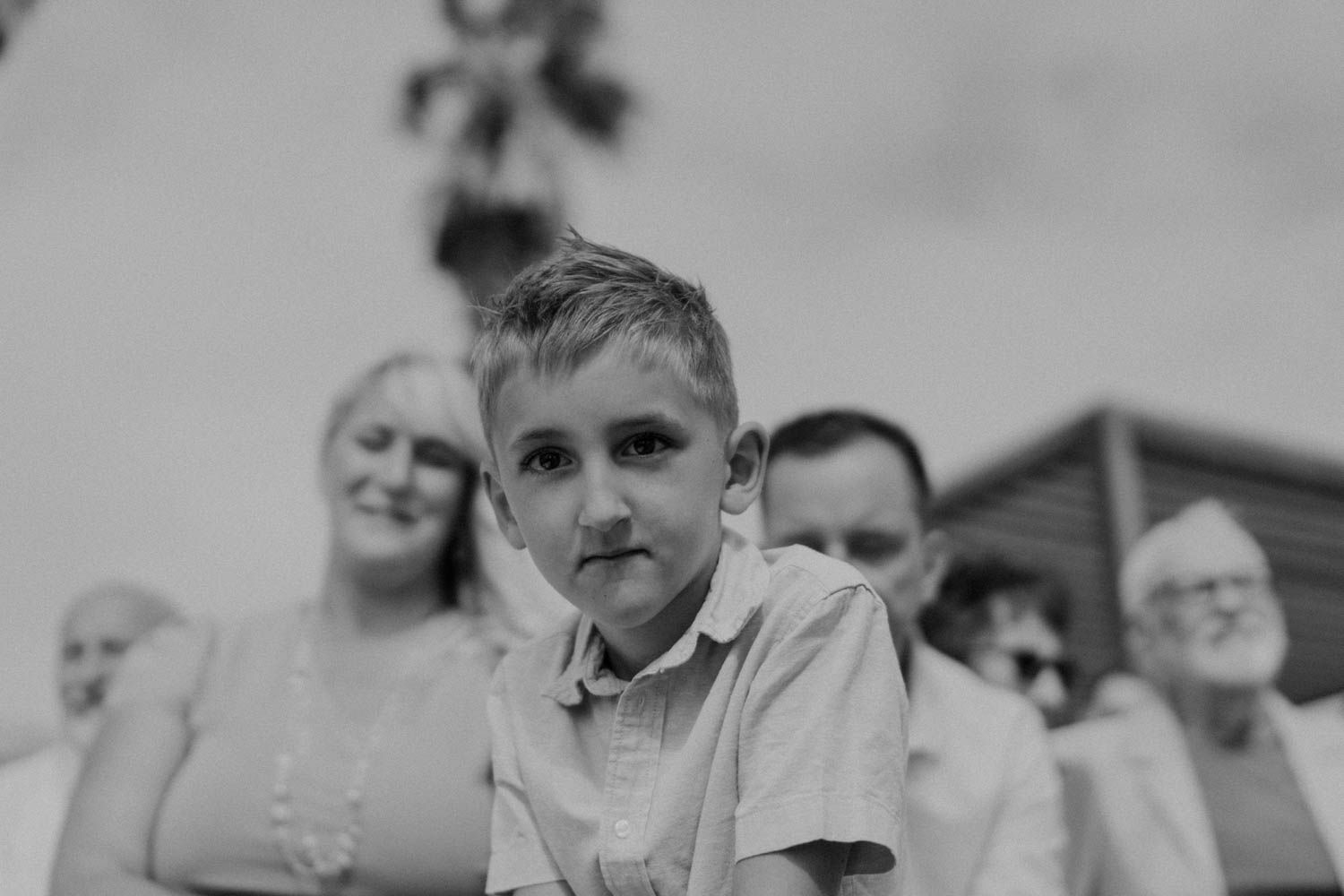 Civil wedding ceremony at Set Lounge, Portugal. Authentic and emotional moments captured during the German-style destination wedding.