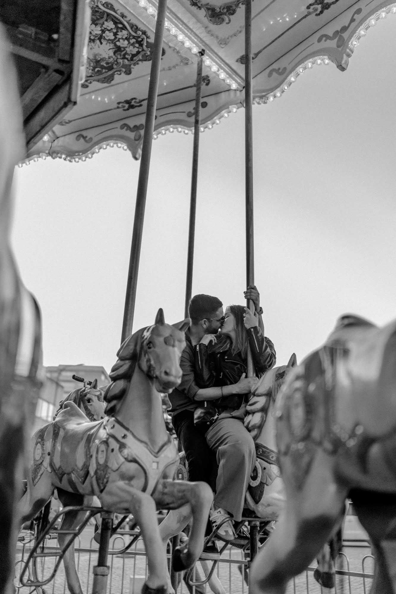 Lisbon wedding photographer shooting a real couple in an urban setting