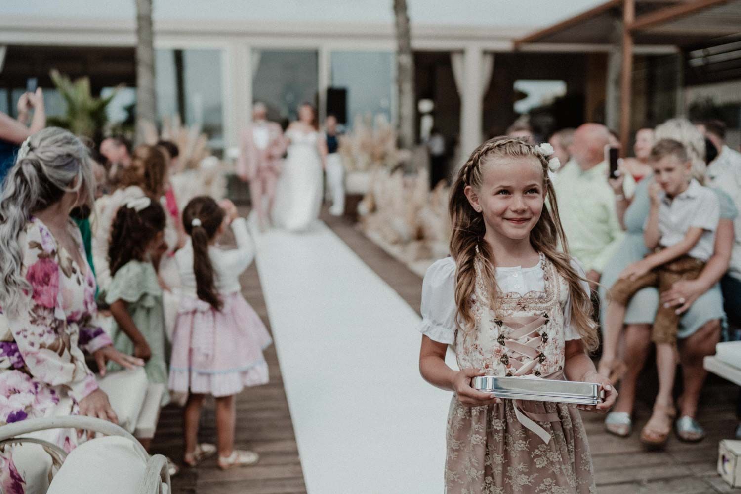 Civil wedding ceremony at Set Lounge, Portugal. Authentic and emotional moments captured during the German-style destination wedding.