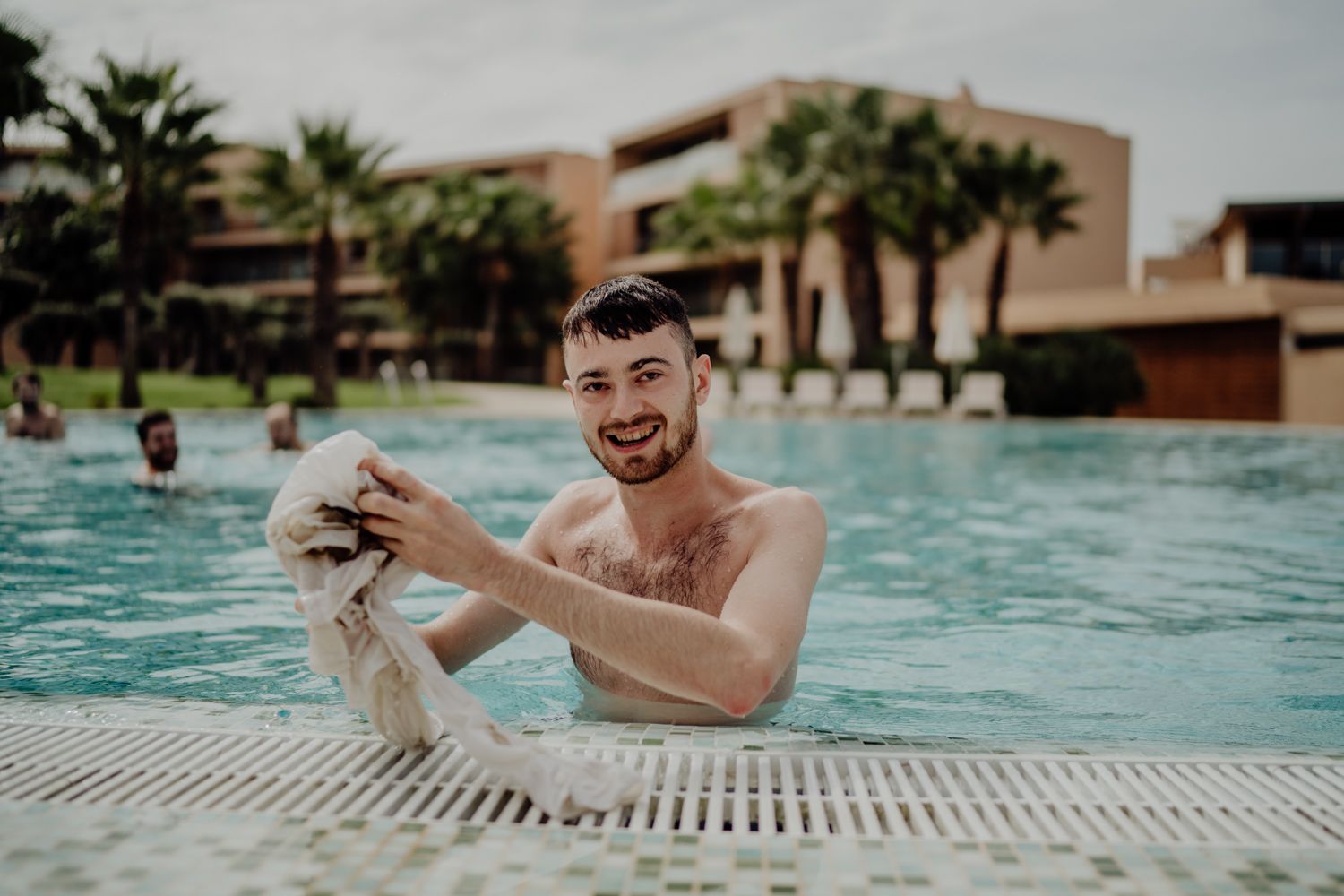 Portugal wedding photographer shooting a relaxed celebration at Vidamar Resort