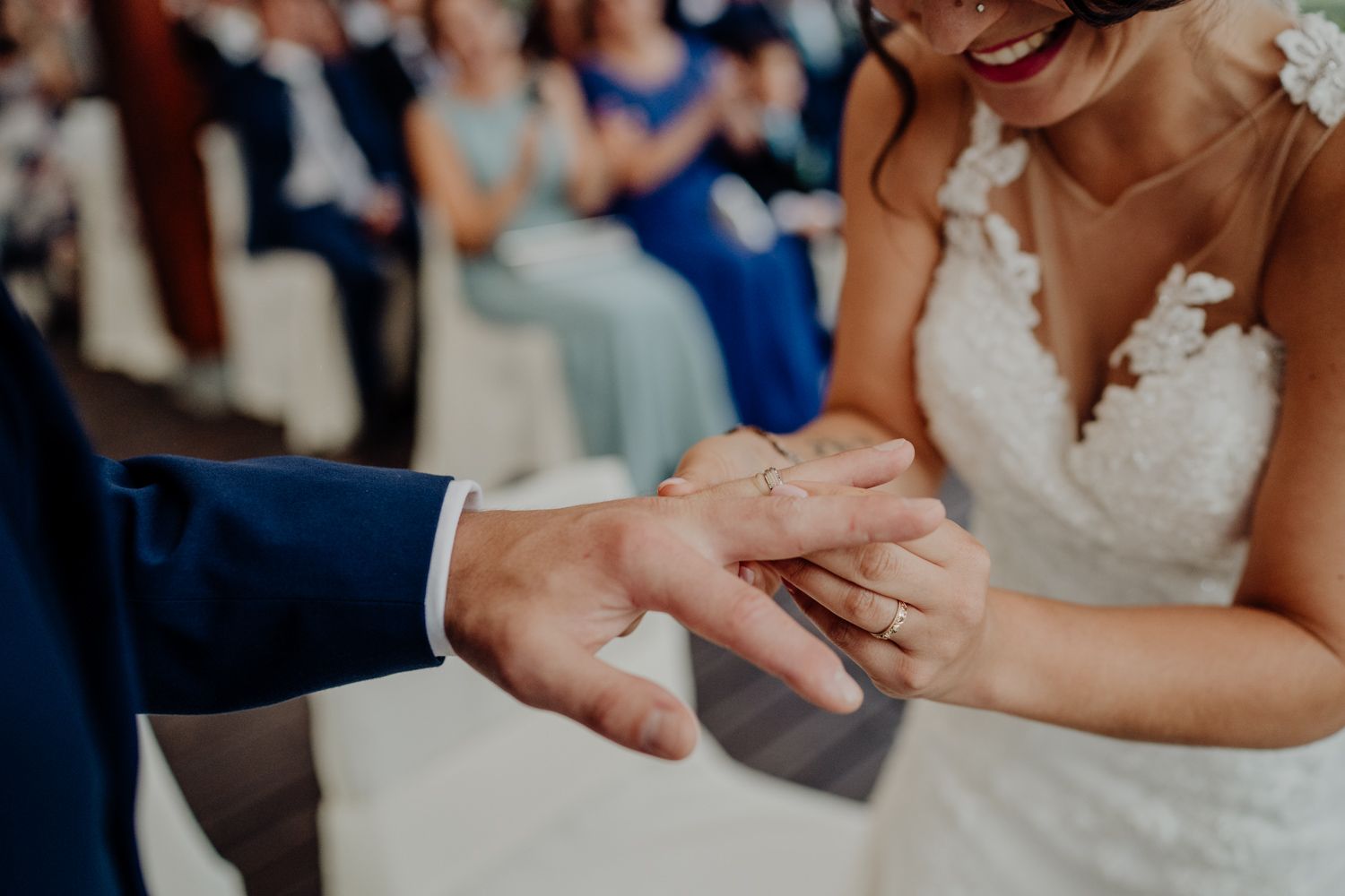 portugal wedding photographer shooting wedding photography at Vidamar Resort, Algarve