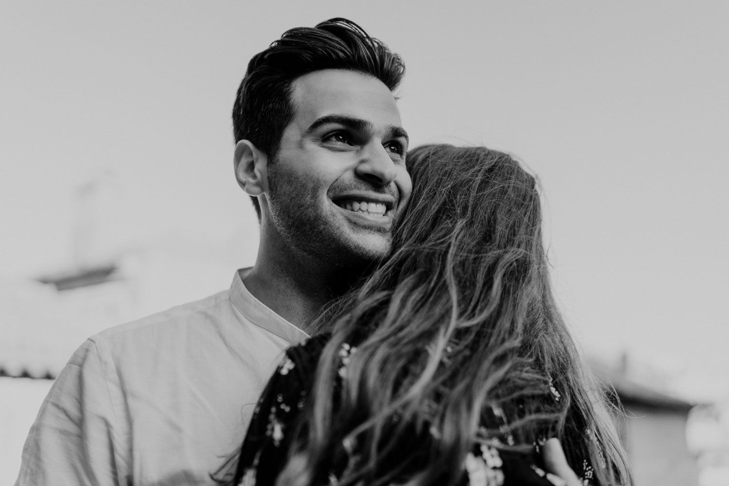 Fun and spontaneous couple shoot near Dom Luís I Bridge, Porto