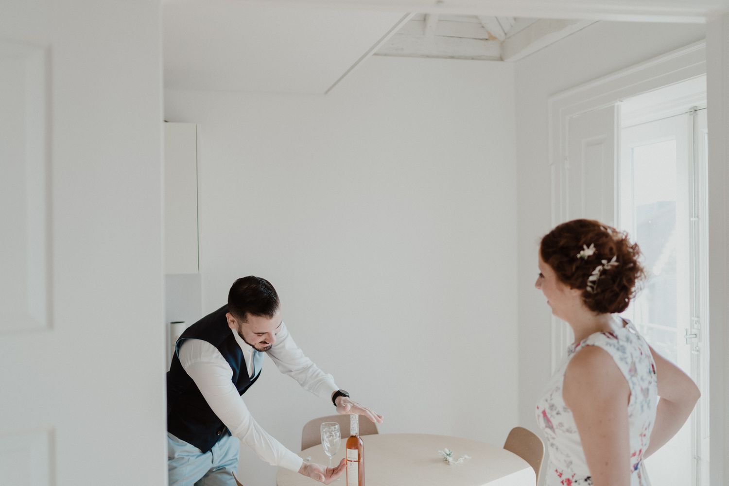 Bride getting ready at home before an intimate wedding in Porto