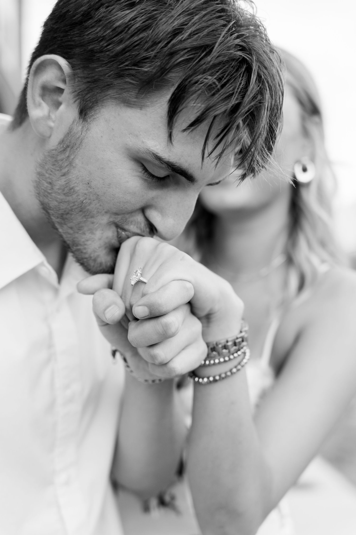 Oklahoma City wedding photographer capturing genuine moments with timeless, true-to-life photography for modern couples.