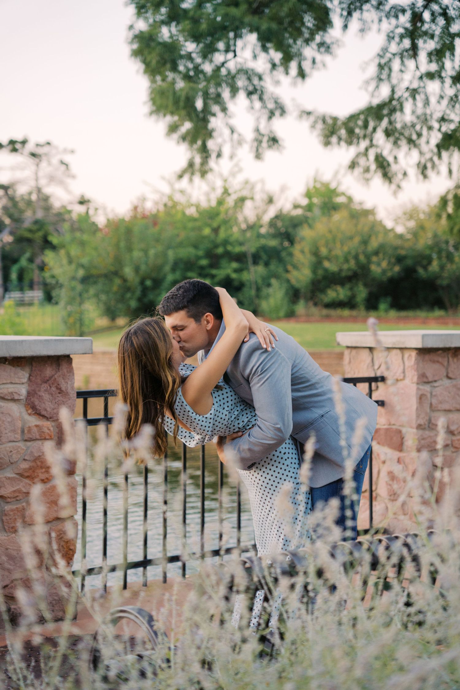 Oklahoma City wedding photographer capturing genuine moments with timeless, true-to-life photography for modern couples.