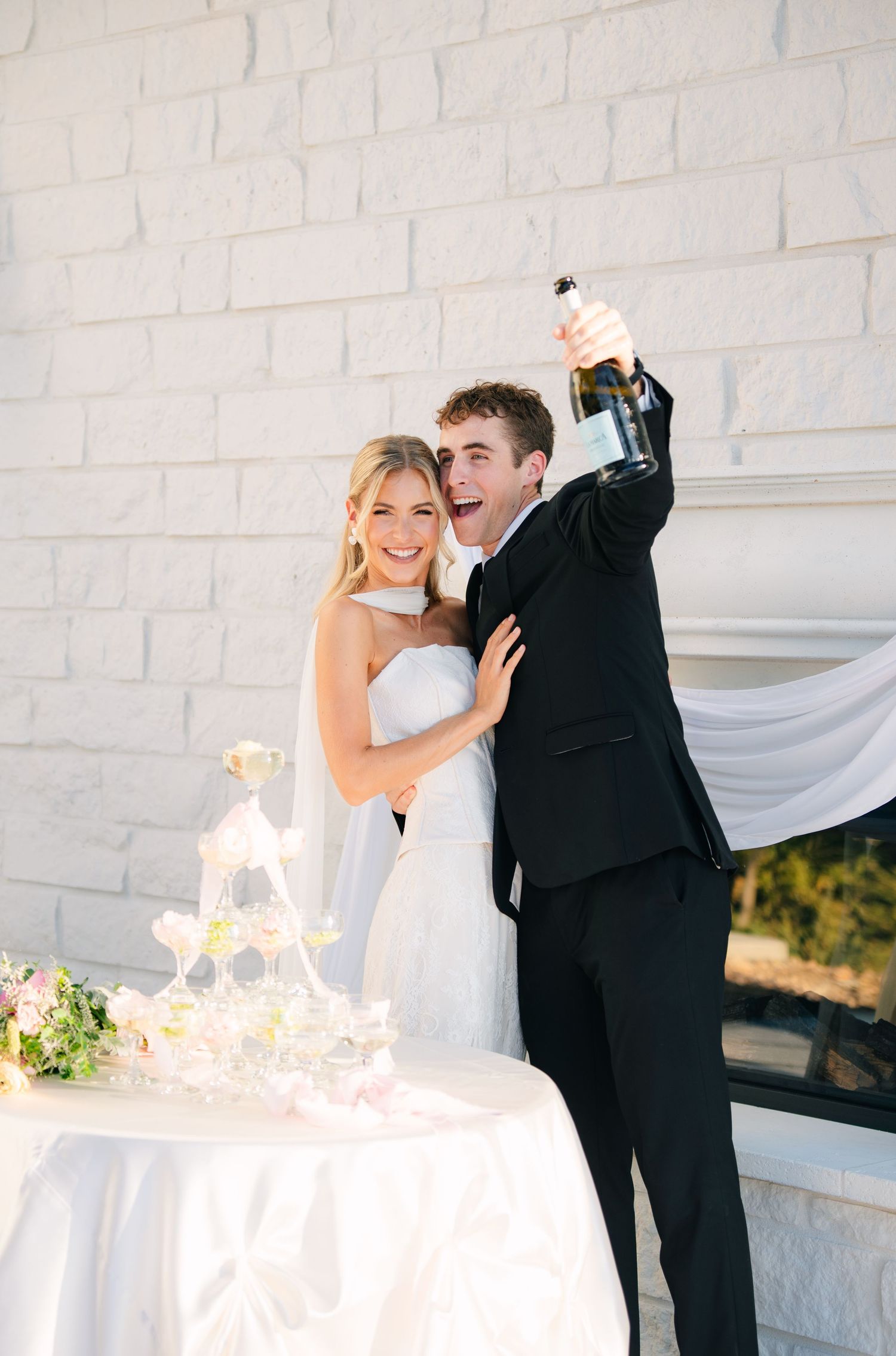Oklahoma City wedding photographer capturing genuine moments with timeless, true-to-life photography for modern couples.