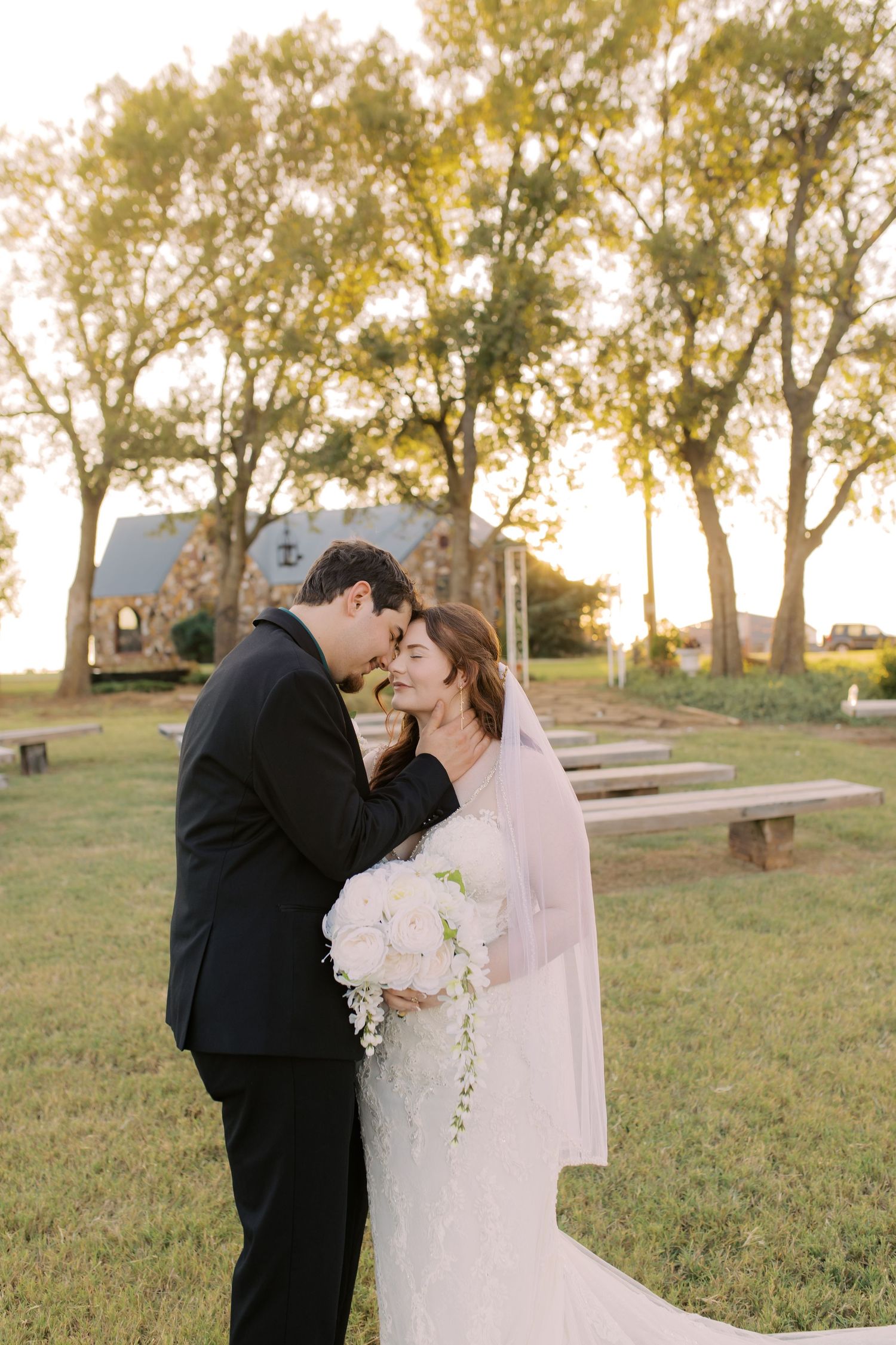 Oklahoma City wedding photographer capturing genuine moments with timeless, true-to-life photography for modern couples.
