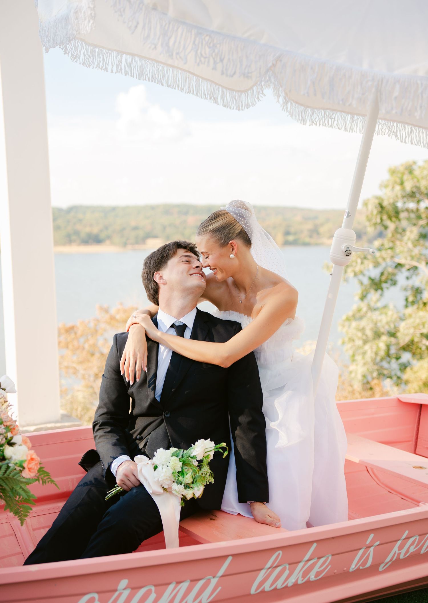 Oklahoma City wedding photographer capturing genuine moments with timeless, true-to-life photography for modern couples.