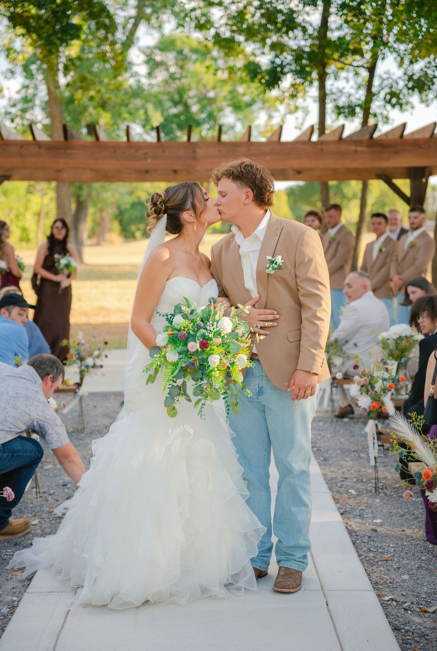 Oklahoma City wedding photographer capturing genuine moments with timeless, true-to-life photography for modern couples.