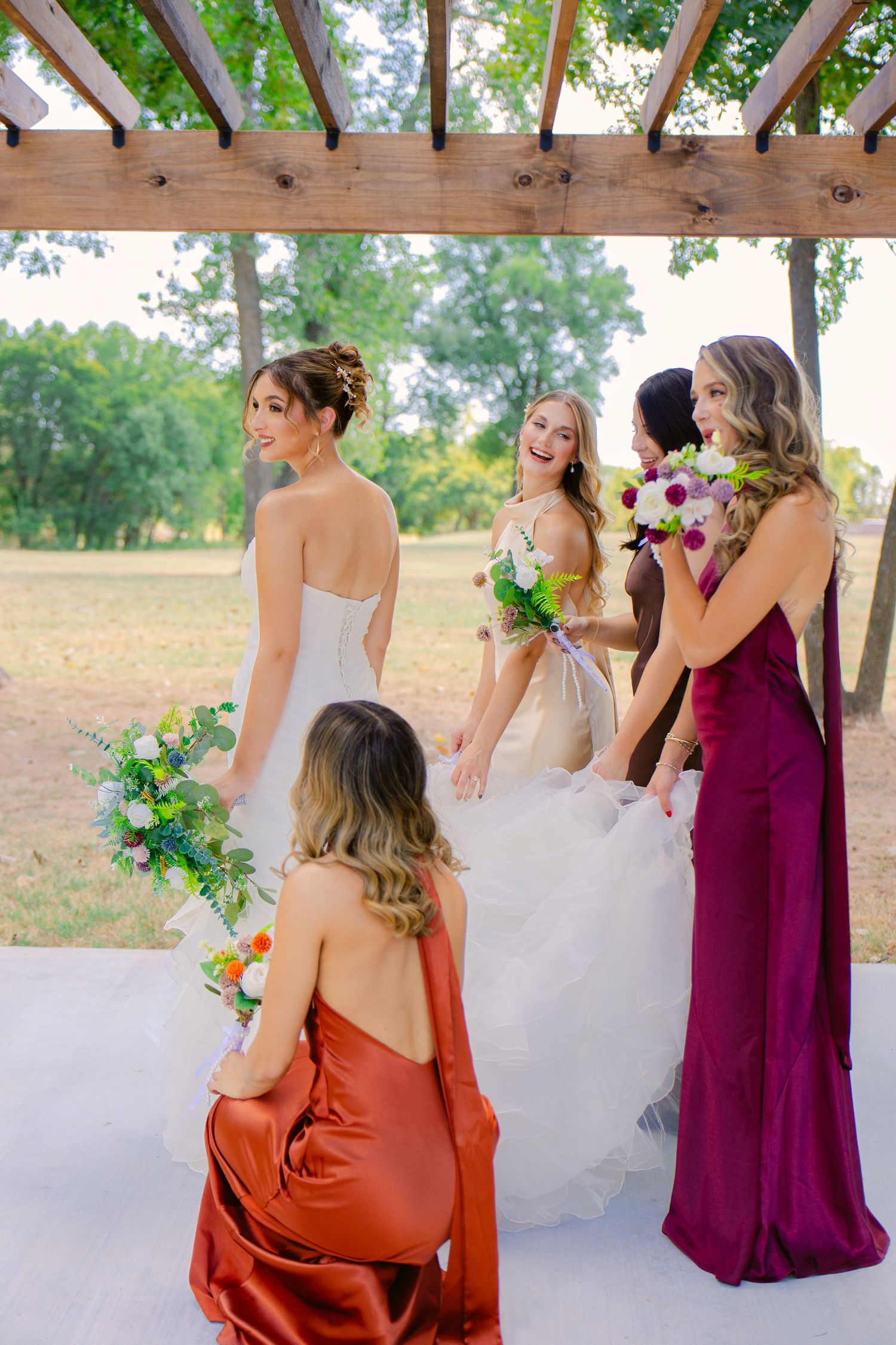 Oklahoma City wedding photographer capturing genuine moments with timeless, true-to-life photography for modern couples.