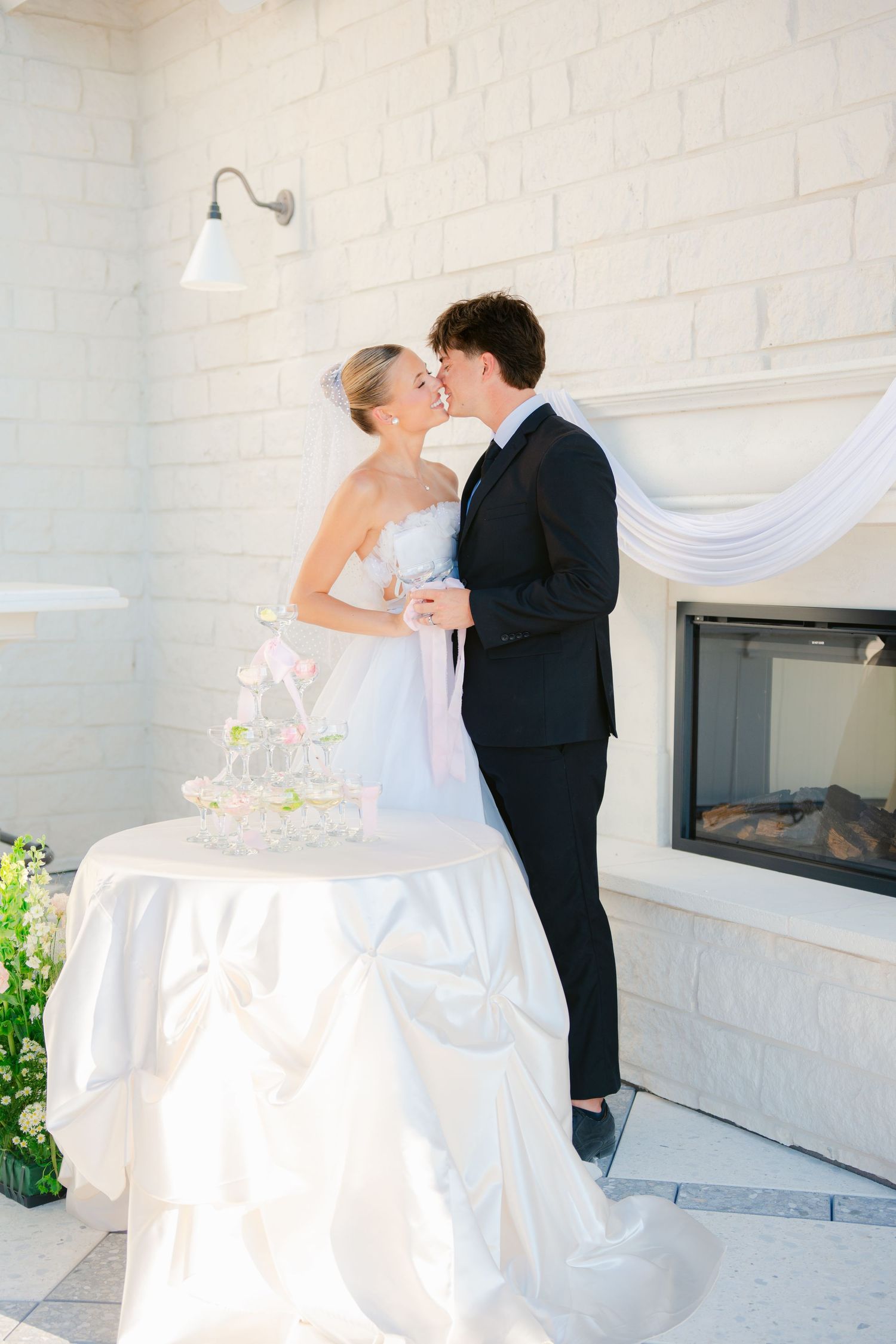 Oklahoma City wedding photographer capturing genuine moments with timeless, true-to-life photography for modern couples.
