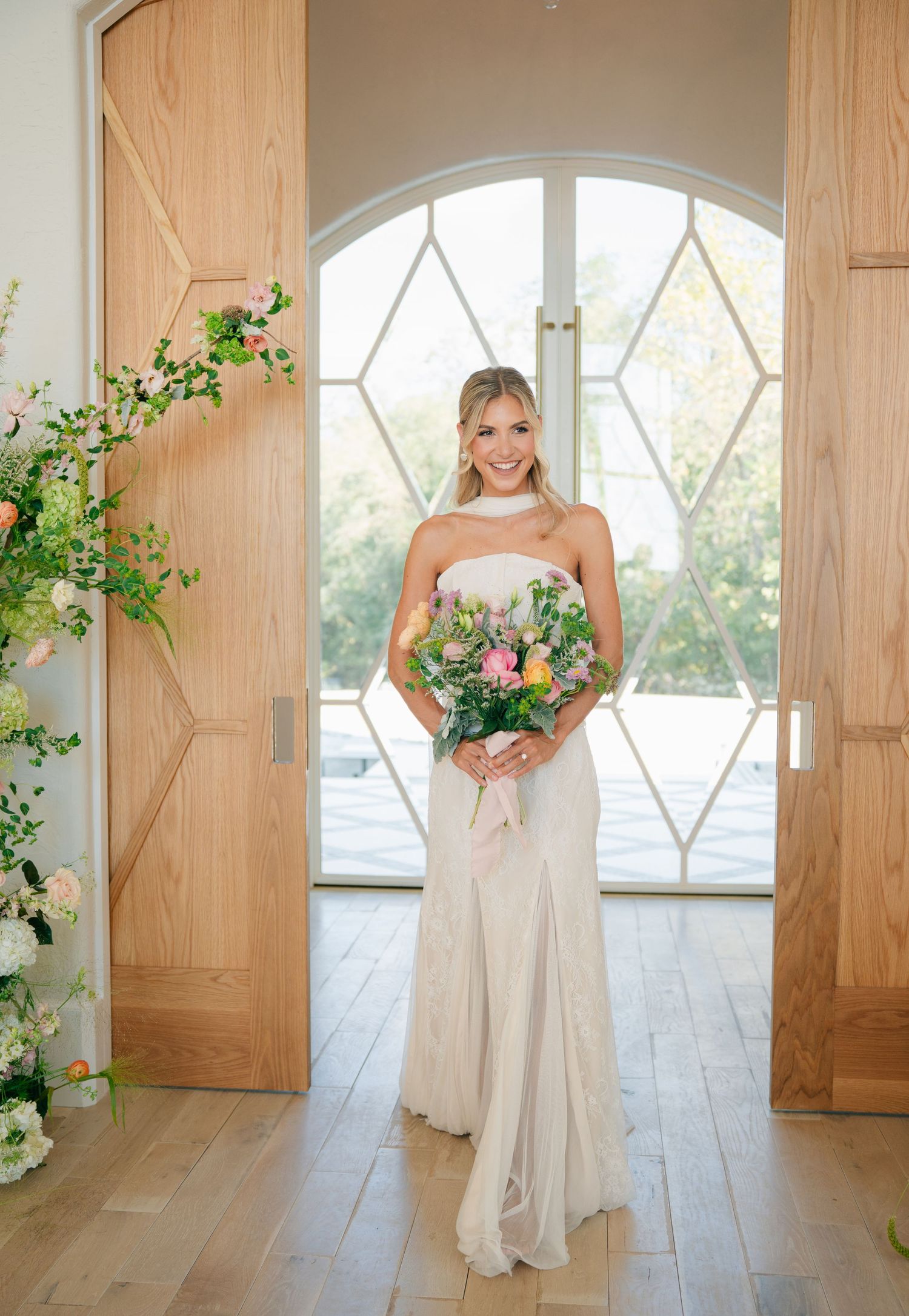 Oklahoma City wedding photographer capturing genuine moments with timeless, true-to-life photography for modern couples.