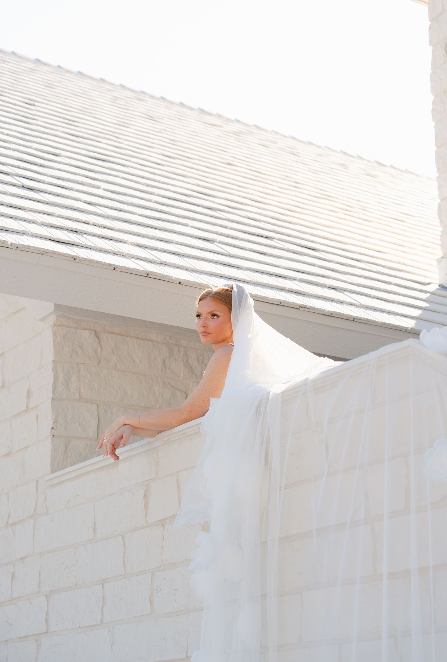 Oklahoma City wedding photographer capturing genuine moments with timeless, true-to-life photography for modern couples.