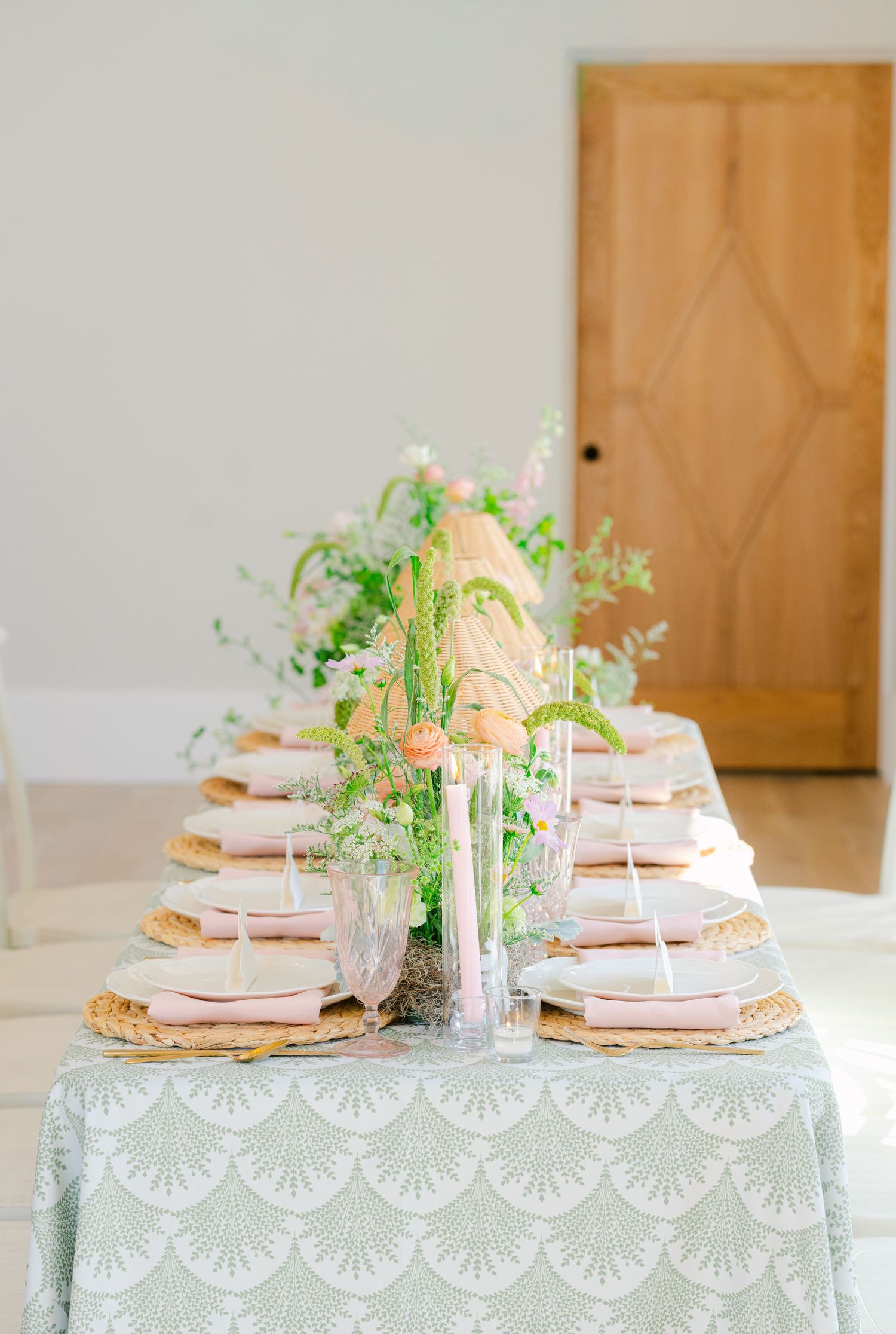 Oklahoma City wedding photographer capturing genuine moments with timeless, true-to-life photography for modern couples.