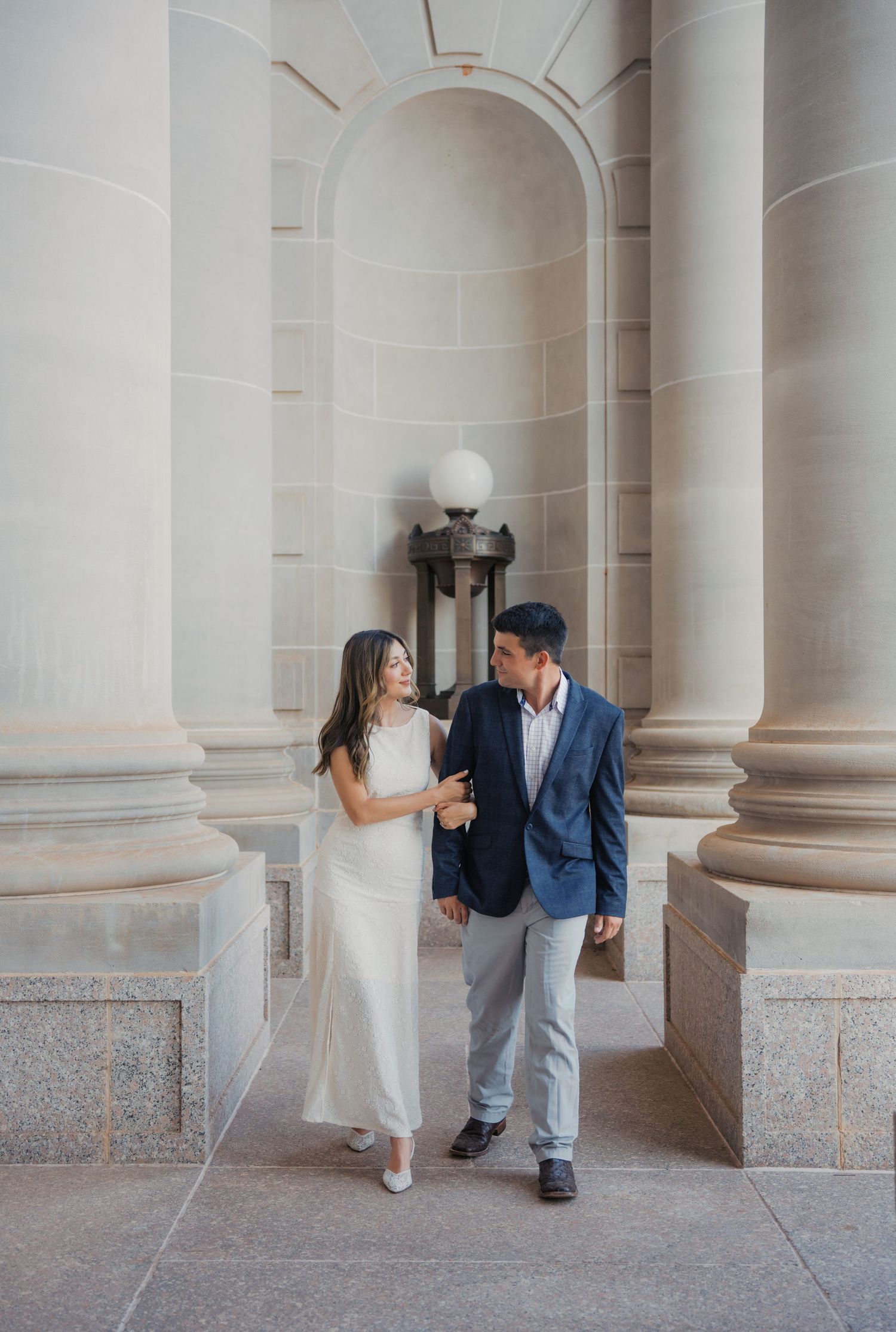 Oklahoma City wedding photographer capturing genuine moments with timeless, true-to-life photography for modern couples.