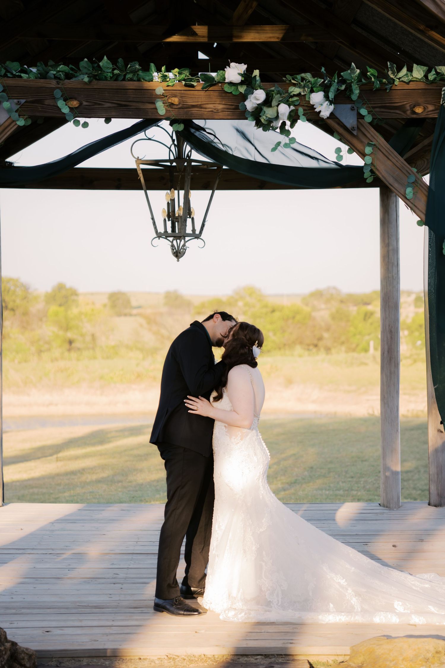 Oklahoma wedding photographer, photographed by Julie Lawson Photography.