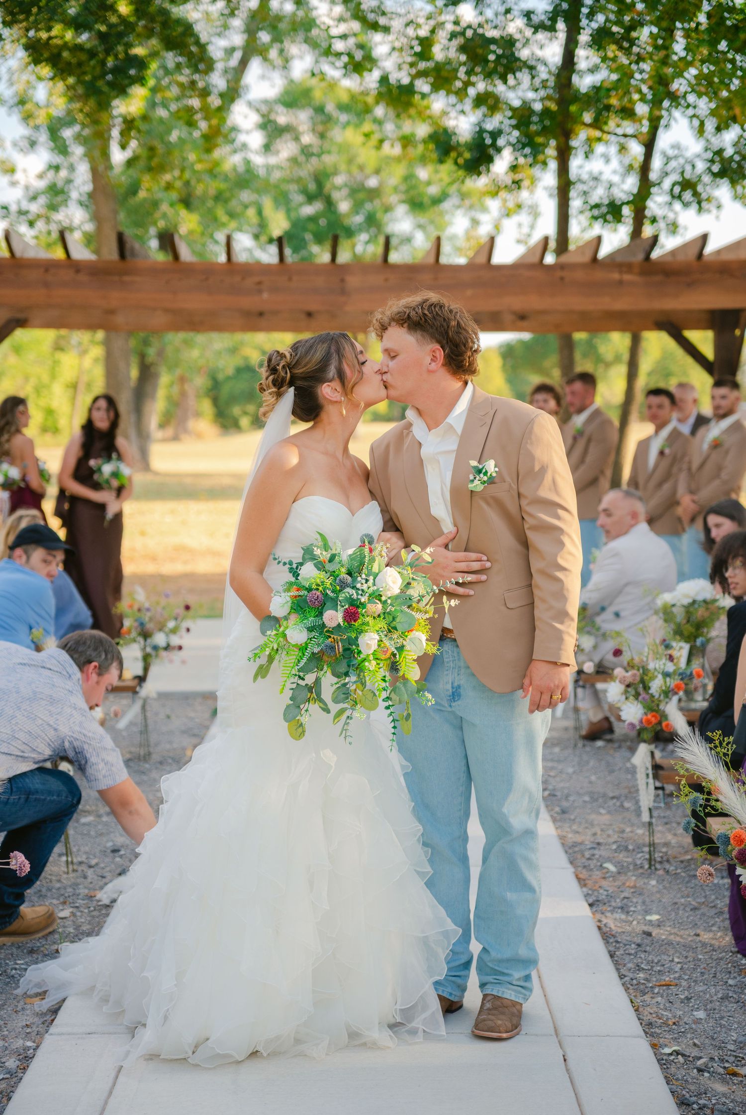 Oklahoma City wedding photographer capturing genuine moments with timeless, true-to-life photography for modern couples.