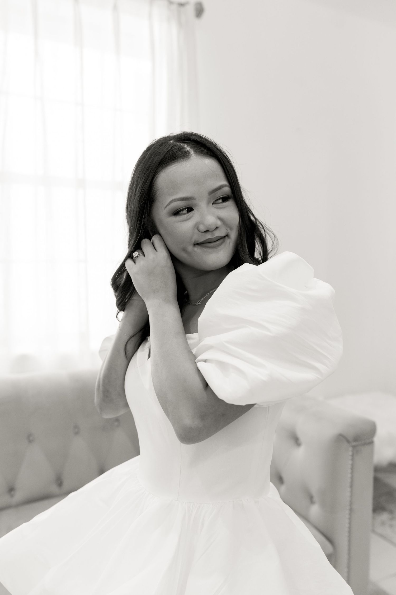 Oklahoma wedding photographer, photographed by Julie Lawson Photography. Sorelle the Meadow on Deer Creek.