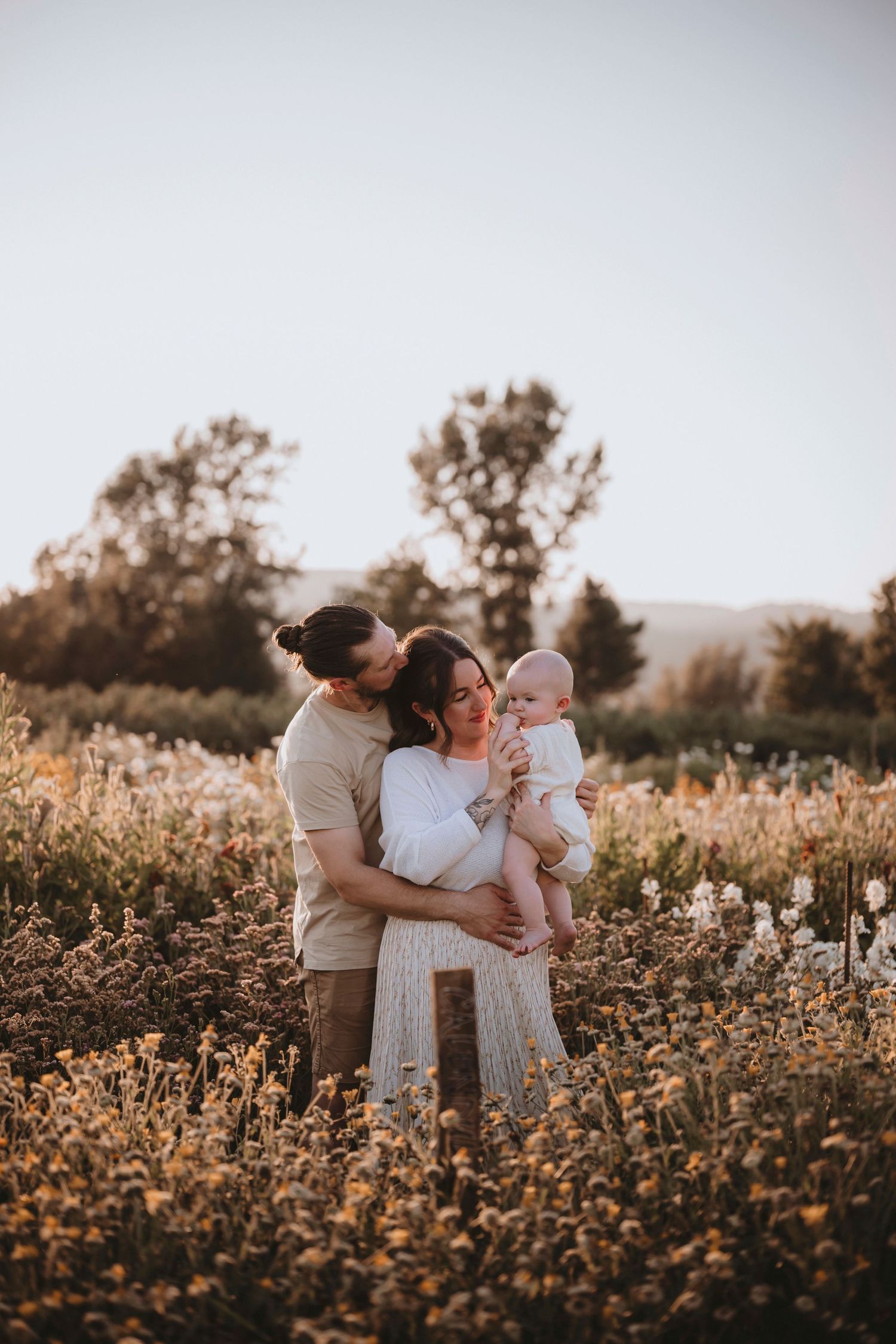 Portrait de famille en extérieur à Saint-Hyacinthe.