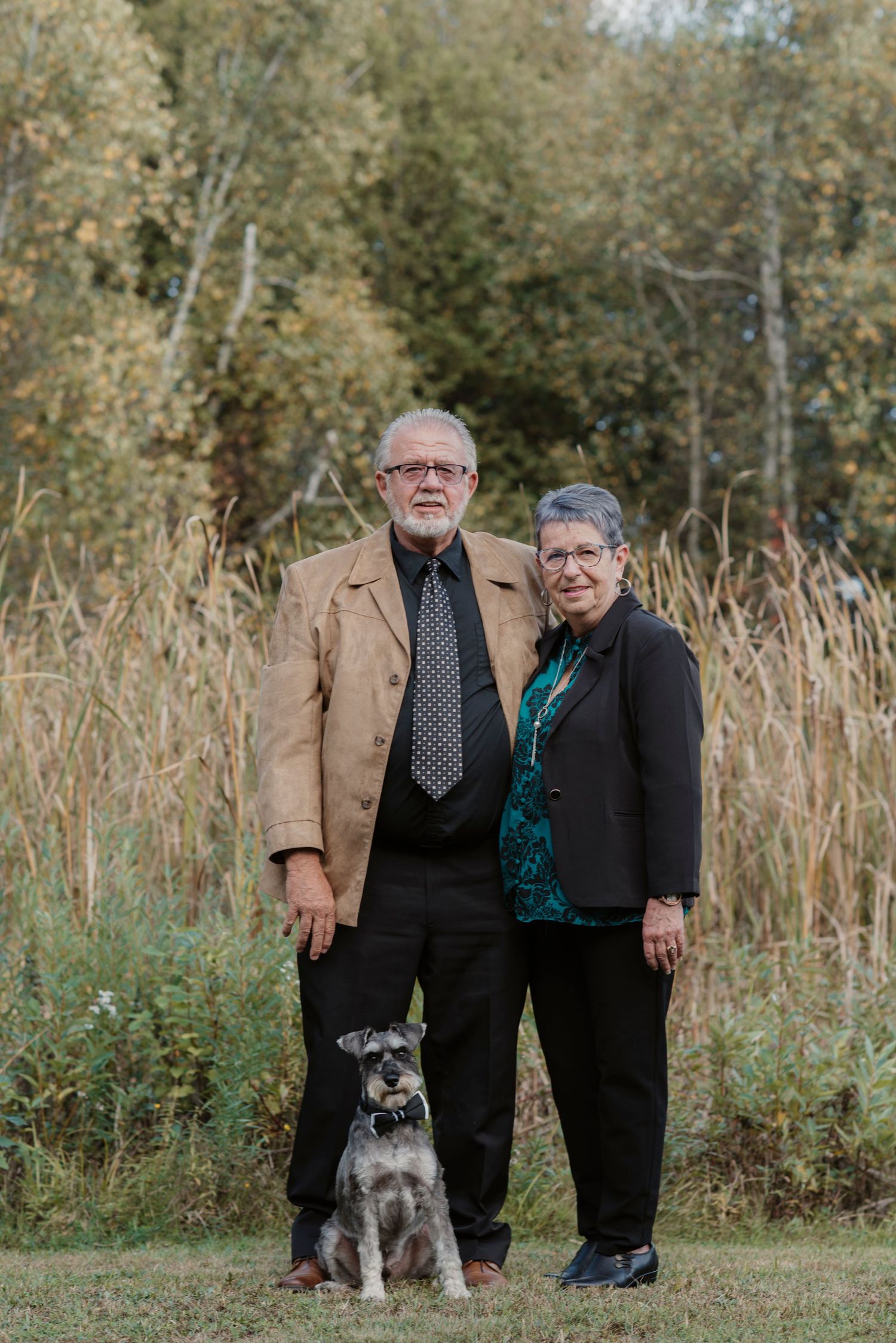 Portrait de famille en extérieur à Saint-Hyacinthe.